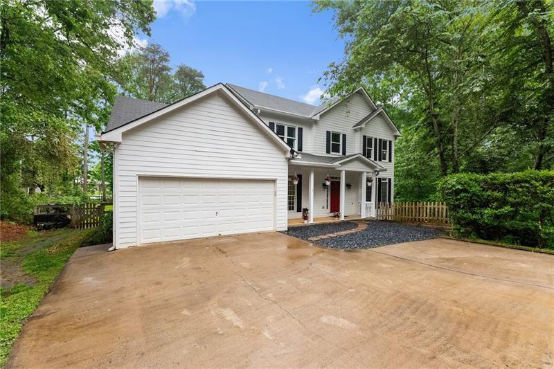 Cumming, Georgia, 30041, United States, 4 Bedrooms Bedrooms, ,3 BathroomsBathrooms,Residential,For Sale,1928883