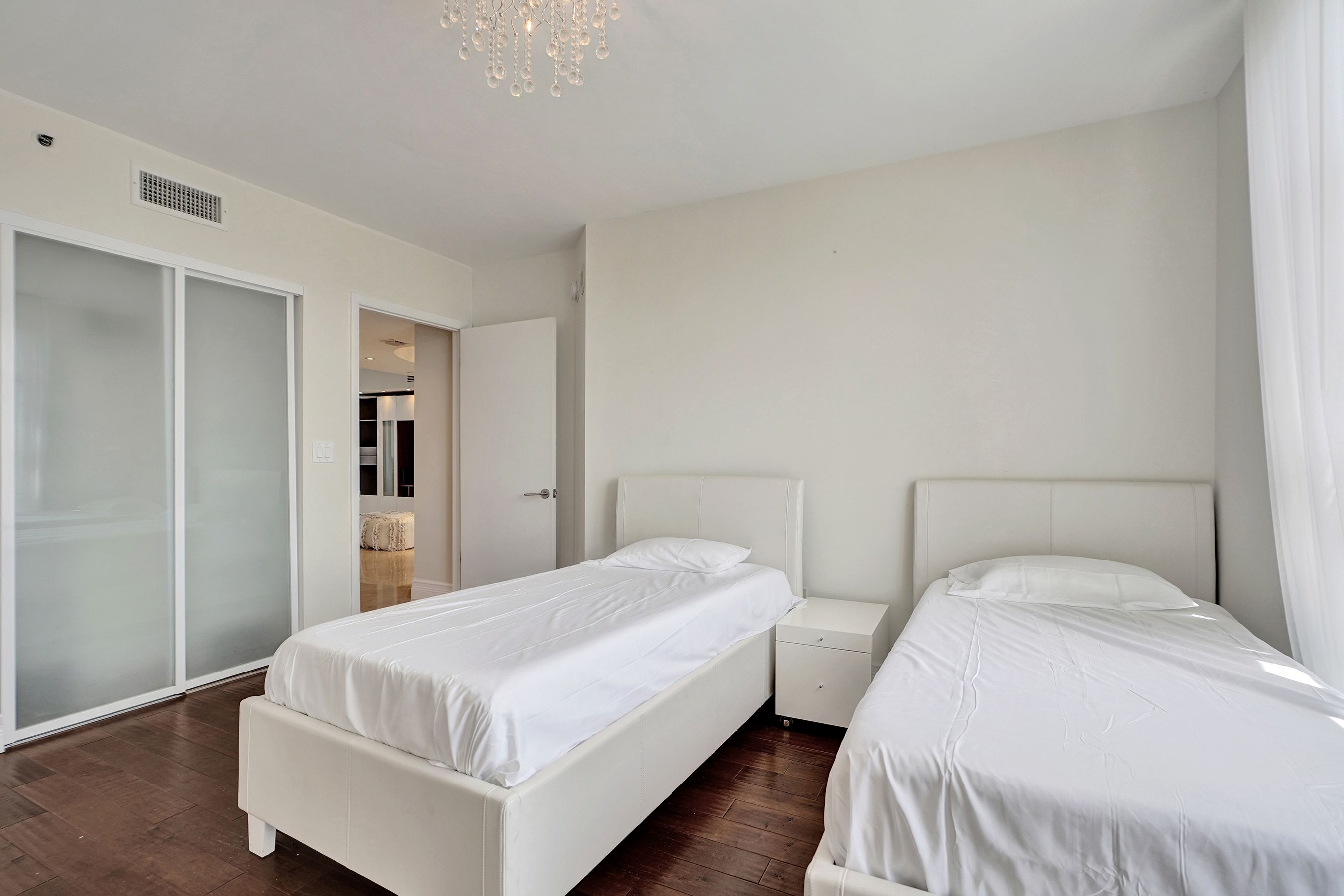  19111 Collins Ave, Sunny Isles Beach, FL, 33160 - 物件實景
