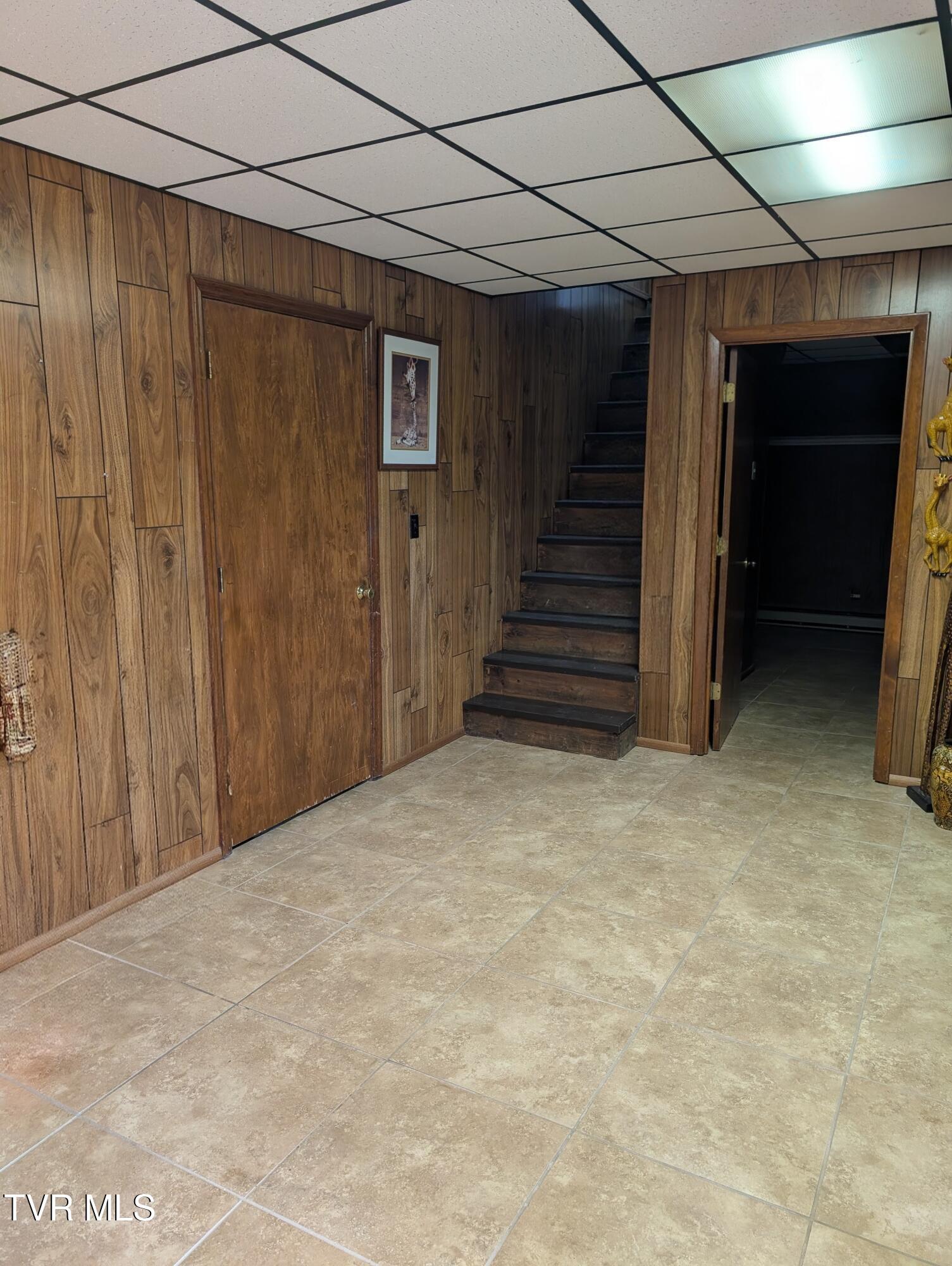 Johnson City, Tennessee, 37604, United States, 4 Bedrooms Bedrooms, ,3 BathroomsBathrooms,Residential,For Sale,1978550