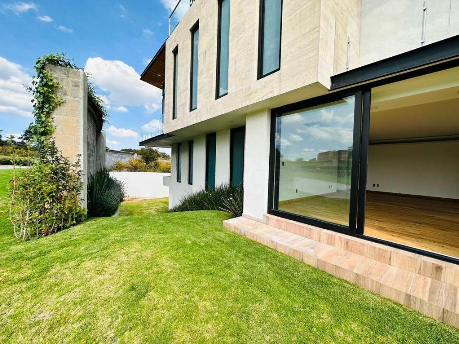 Mandarinas, Atizapán de Zaragoza, Estado de México, 52938, Mexico, 4 Bedrooms Bedrooms, ,4 BathroomsBathrooms,Residential,For Sale,Mandarinas,1615930