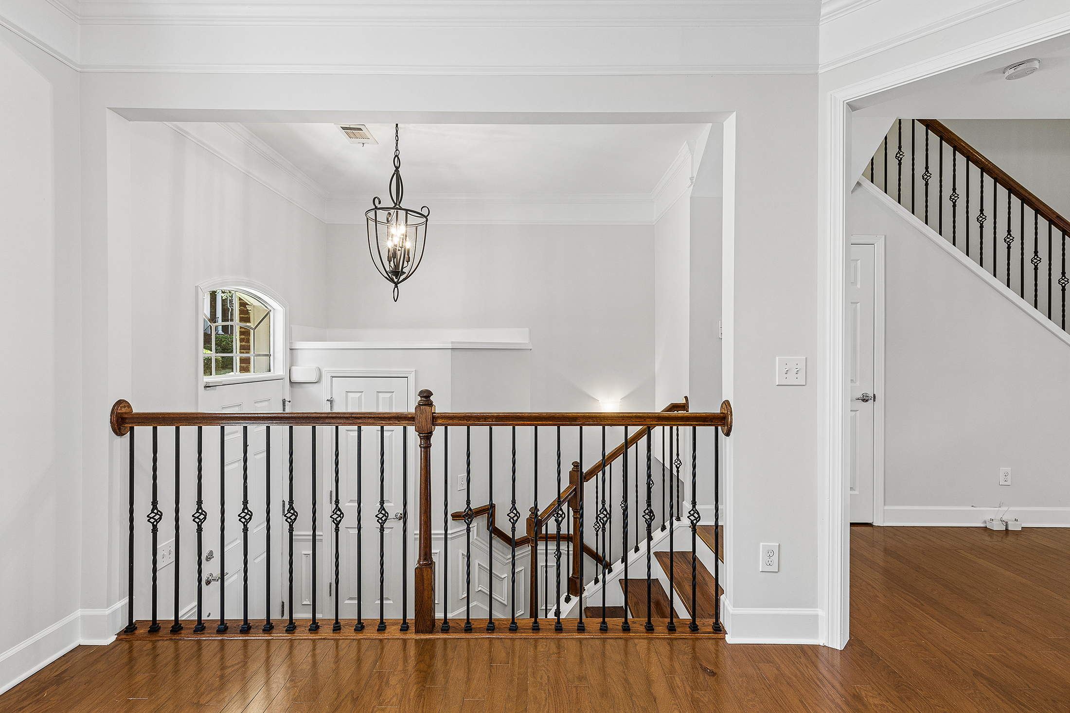  Impeccably Maintained End Unit Townhome in an Exceptional Smyrna Location - 物件實景