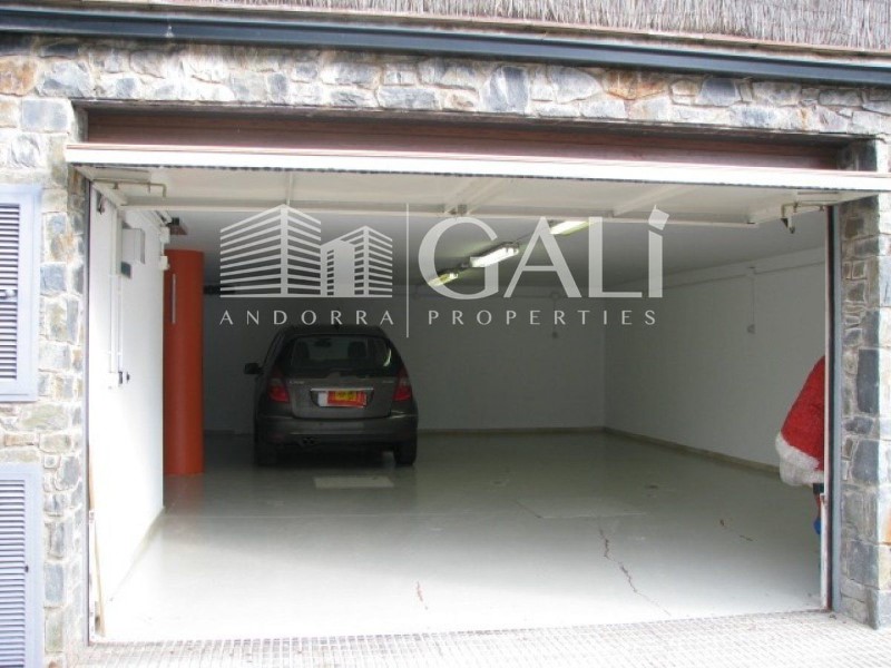 Escaldes-Engordany, Andorra, AD, 6 Bedrooms Bedrooms, ,4 BathroomsBathrooms,Residential,For Sale,1448713