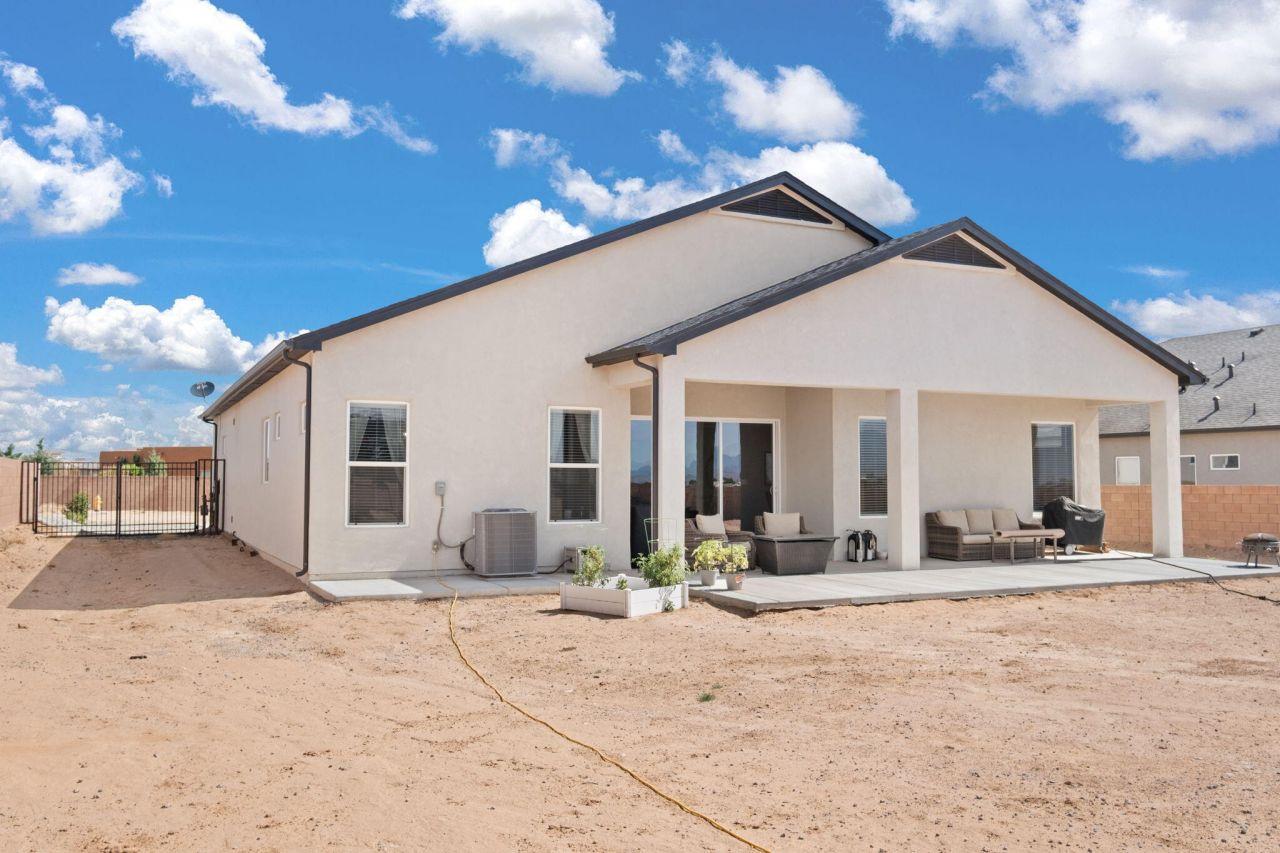 Rio Rancho, New Mexico, 87144, United States, 4 Bedrooms Bedrooms, ,3 BathroomsBathrooms,Residential,For Sale,1868478