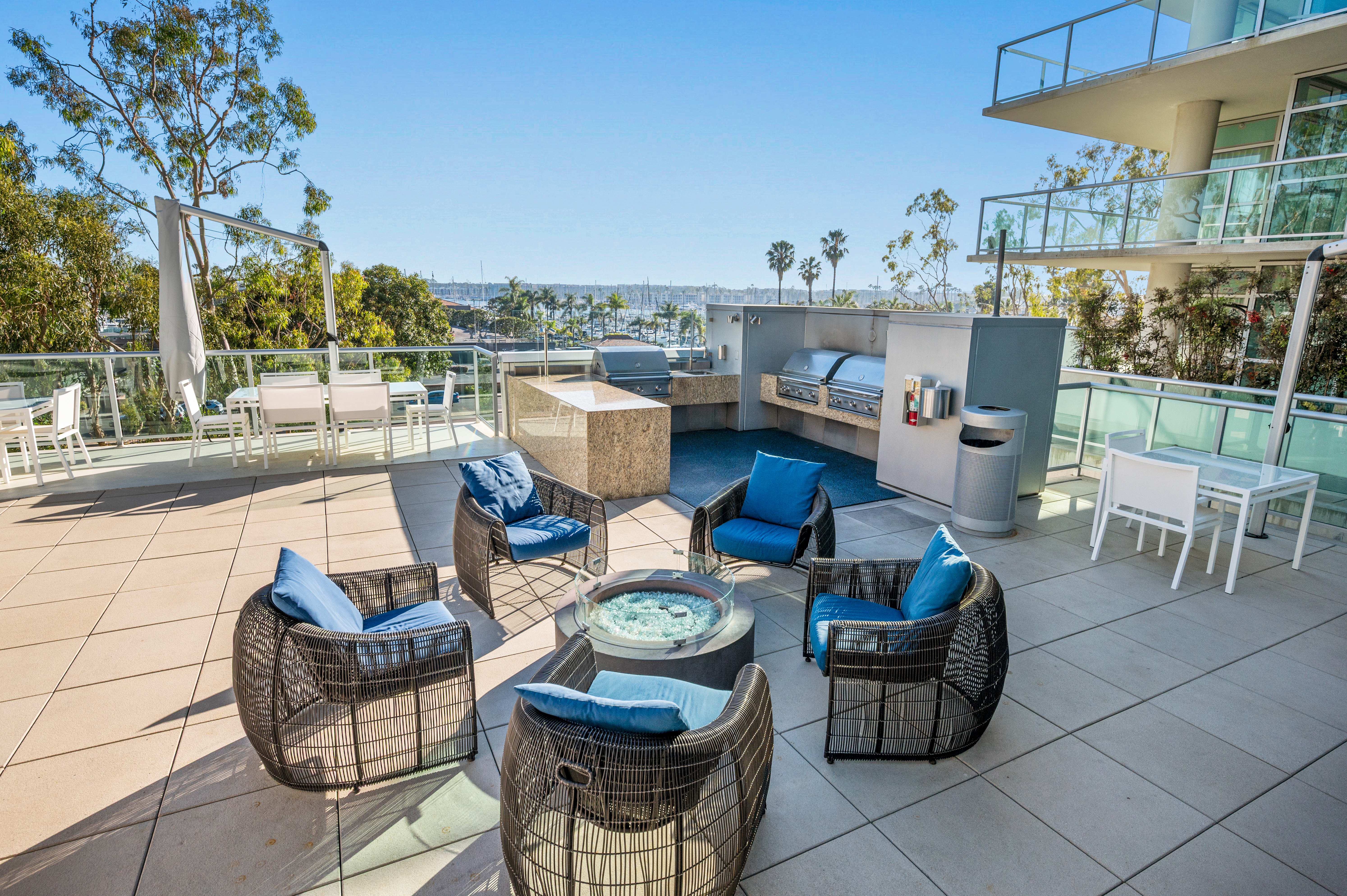  13700 Marina Pointe Drive #611, Marina del Rey, CA 90292 - 物件實景
