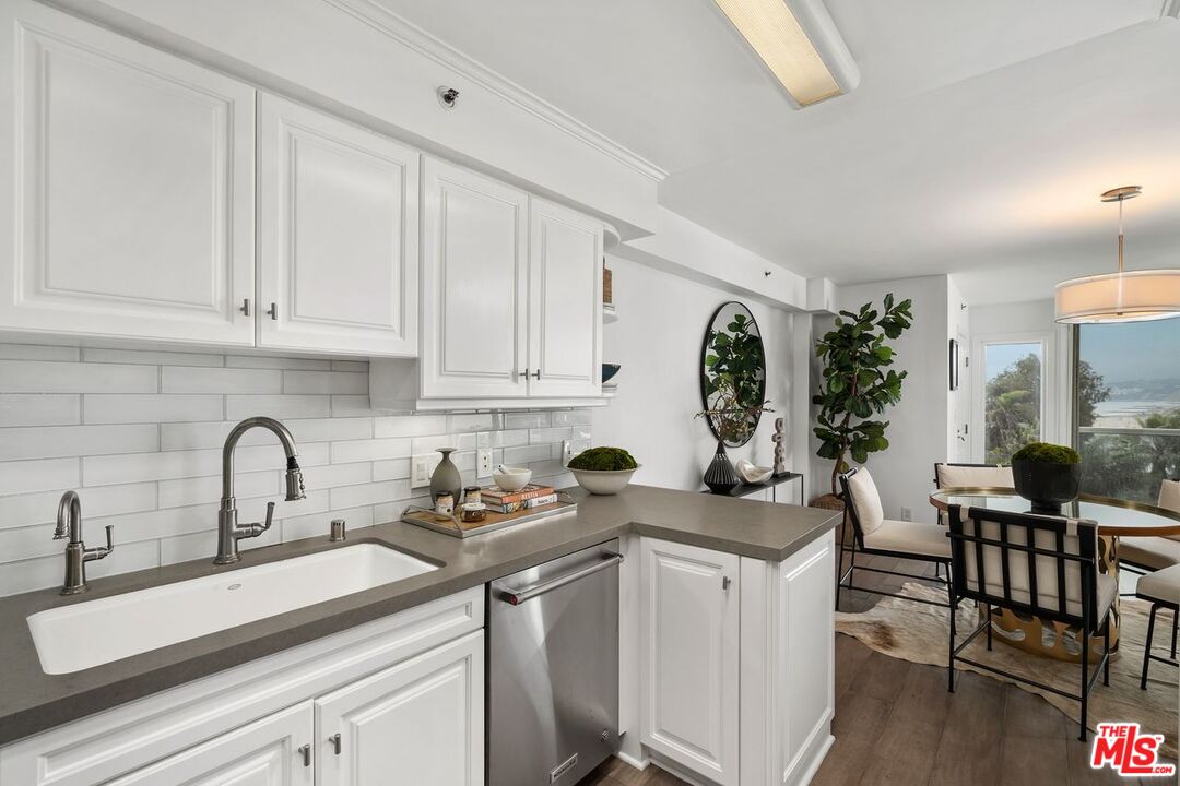 101 Ocean Ave #E501, Santa Monica, California, 90402, United States, 2 Bedrooms Bedrooms, ,2 BathroomsBathrooms,Residential,For Sale,101 Ocean Ave #E501,1616290