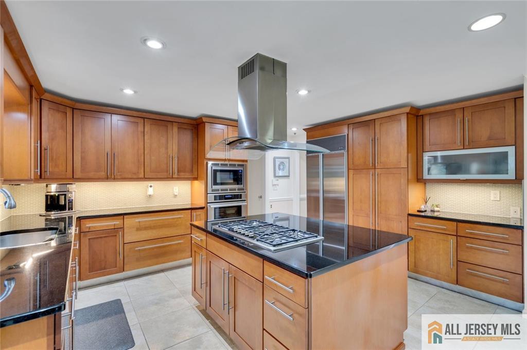 East Brunswick, New Jersey, 08816, United States, 4 Bedrooms Bedrooms, ,4 BathroomsBathrooms,Residential,For Sale,1847470