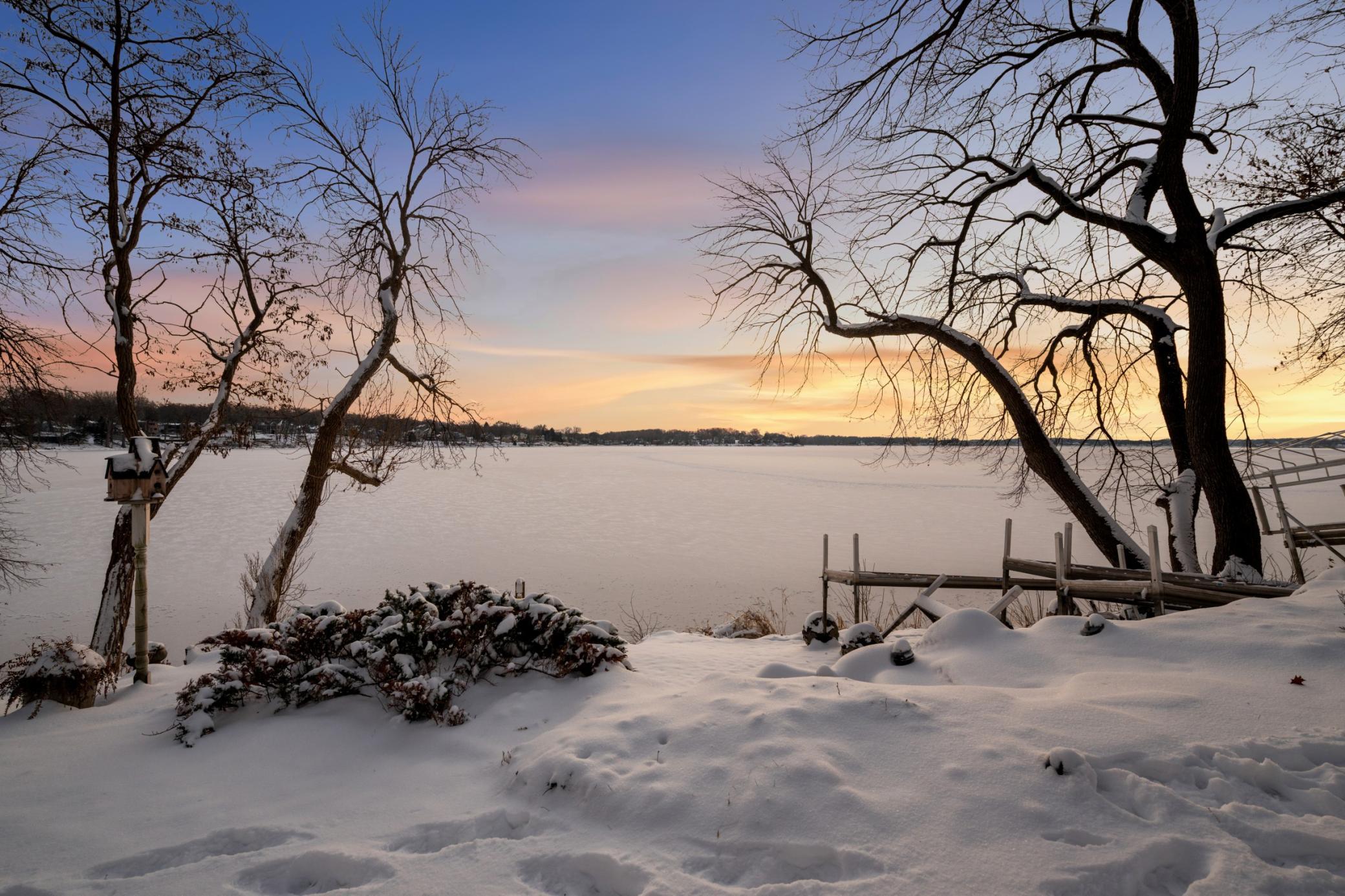 Prior Lake, Minnesota, 55372, United States, 4 Bedrooms Bedrooms, ,3 BathroomsBathrooms,Residential,For Sale,2003014