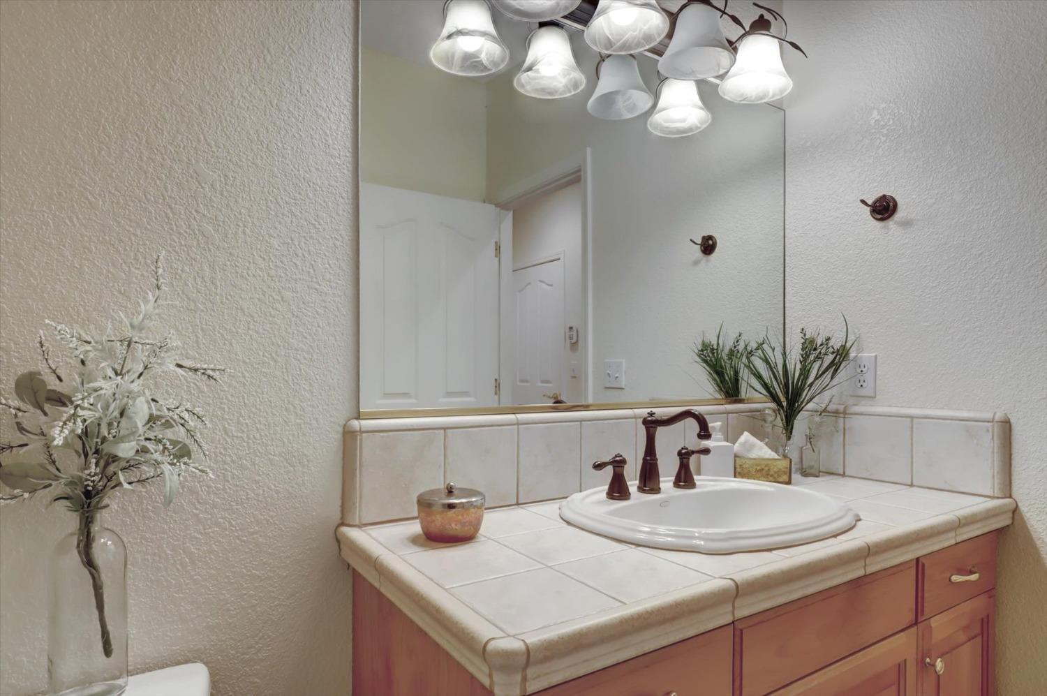 Grass Valley, California, 95945, United States, 4 Bedrooms Bedrooms, ,4 BathroomsBathrooms,Residential,For Sale,1986075