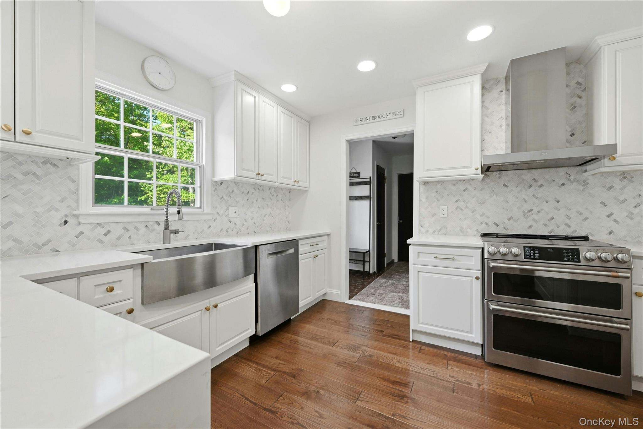  19 Quaker Hill Road, Stony Brook, NY, 11790 - 物件實景