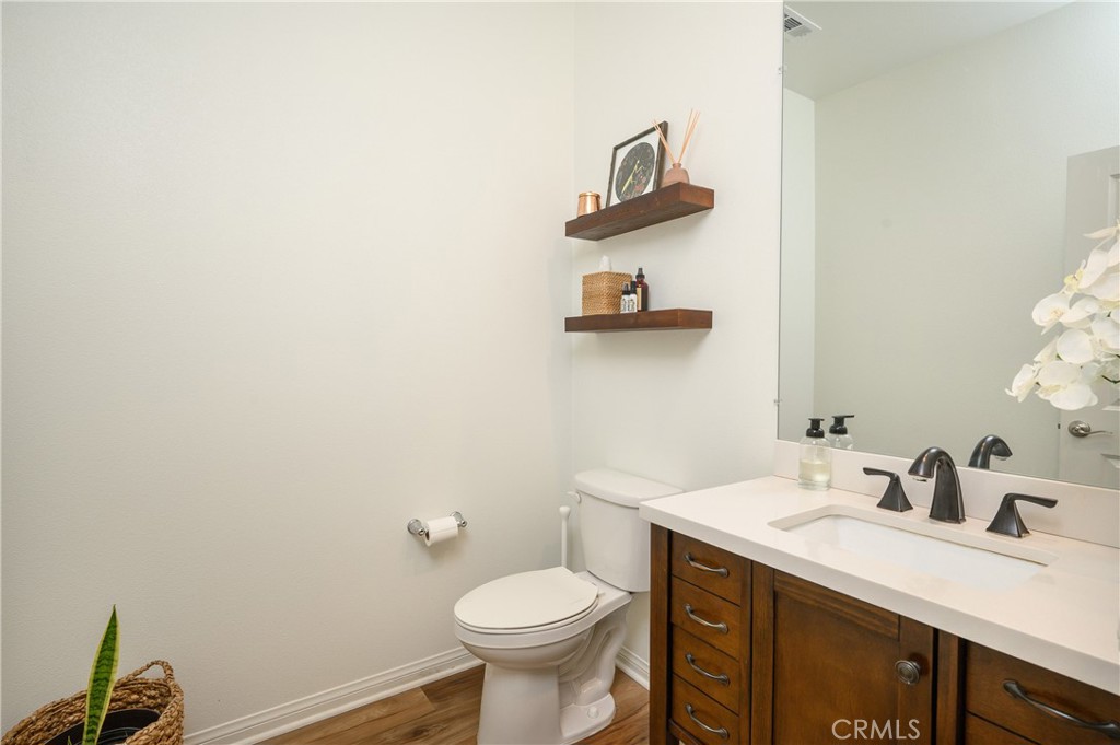 Murrieta, California, 92563, United States, 3 Bedrooms Bedrooms, ,3 BathroomsBathrooms,Residential,For Sale,1927854