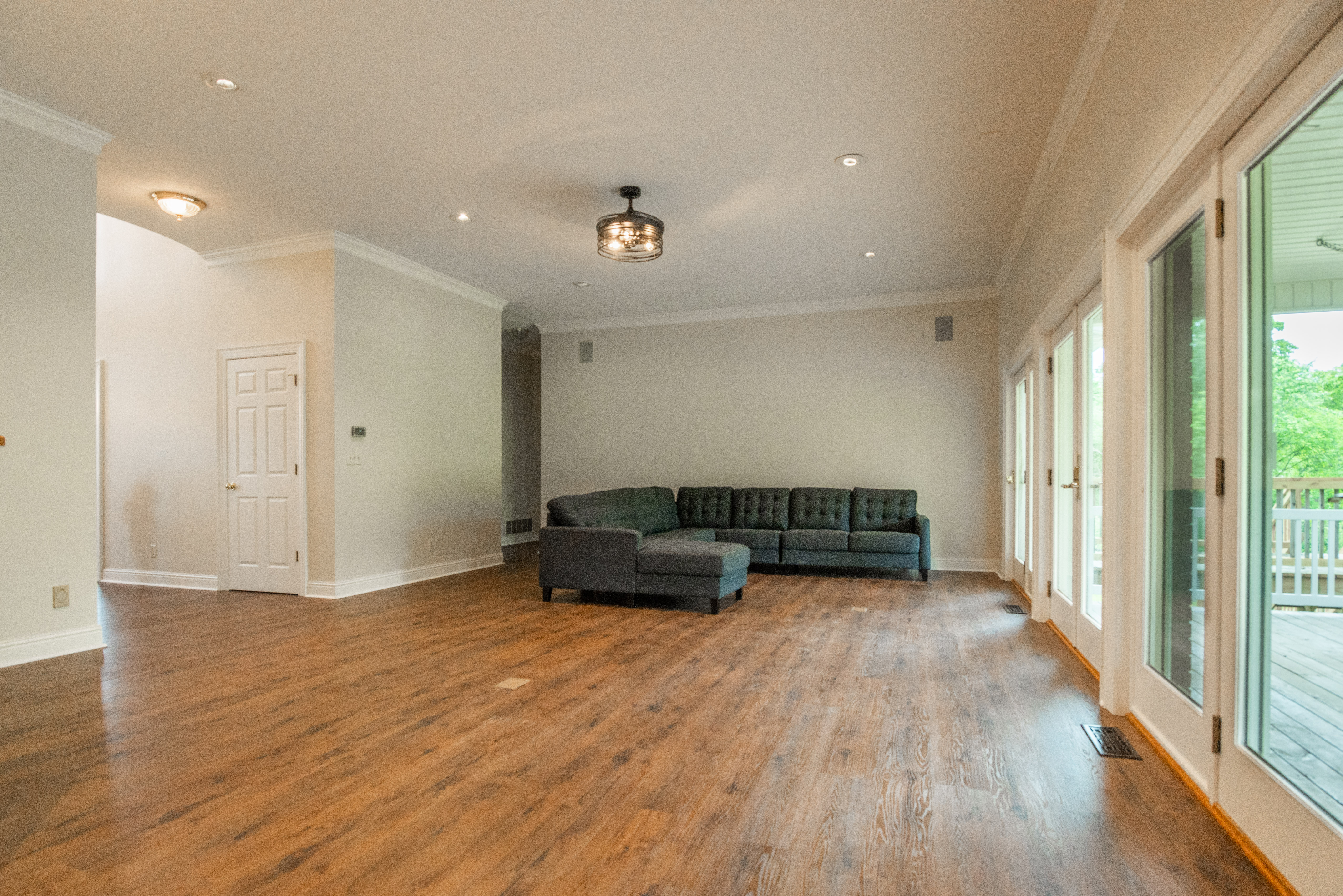 Poplar Bluff, Missouri, 63901, United States, 5 Bedrooms Bedrooms, ,5 BathroomsBathrooms,Residential,For Sale,2000357