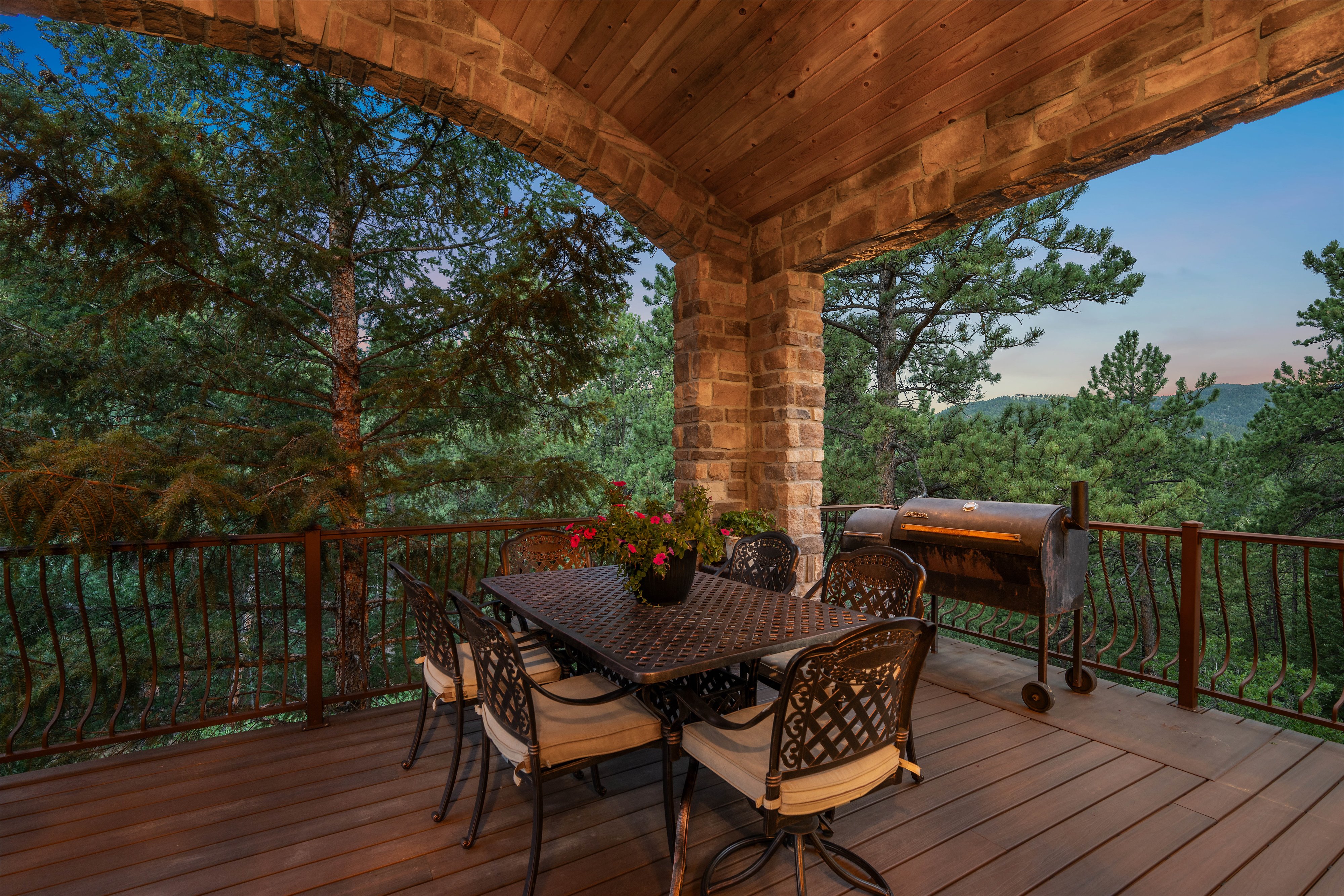  Extraordinary 20 Acre Mountain Estate Bordering Protected Wilderness - 物件實景