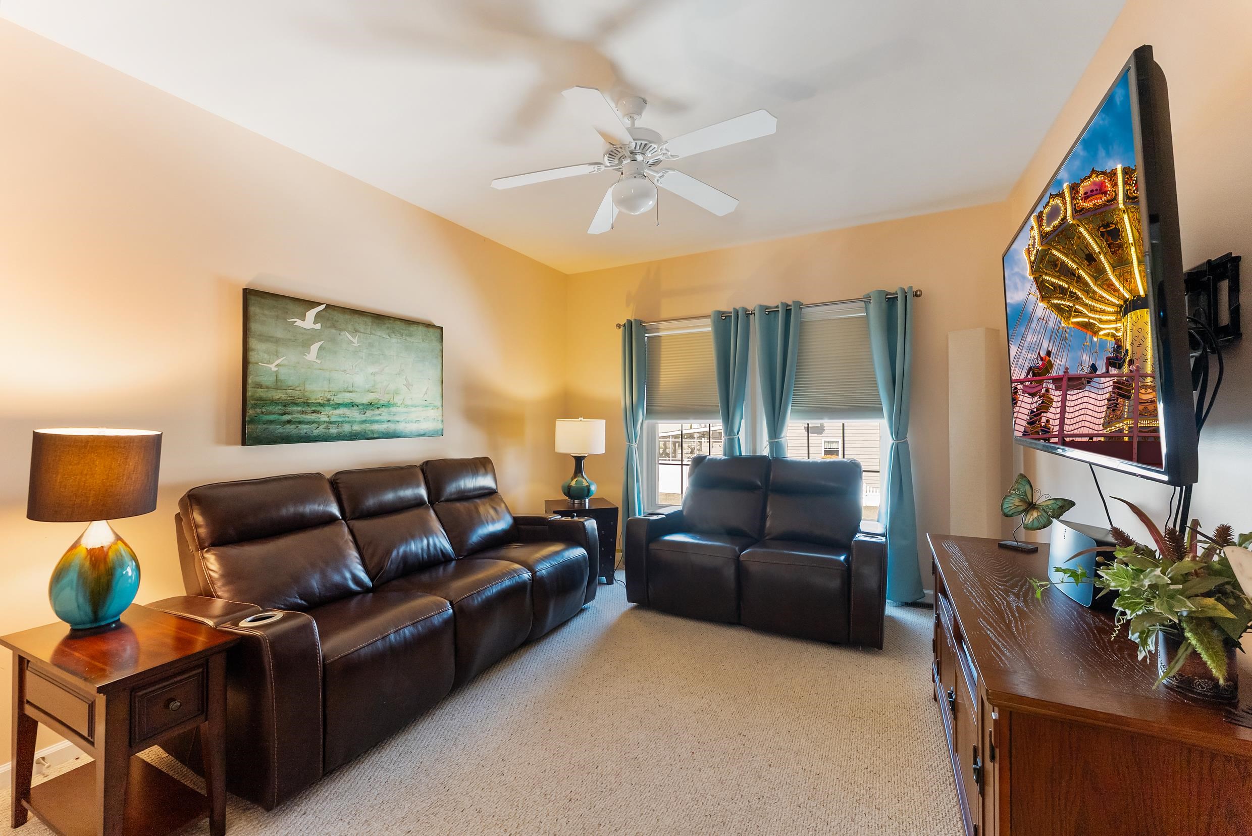 Wildwood, New Jersey, 08260, United States, 5 Bedrooms Bedrooms, ,3 BathroomsBathrooms,Residential,For Sale,1975823