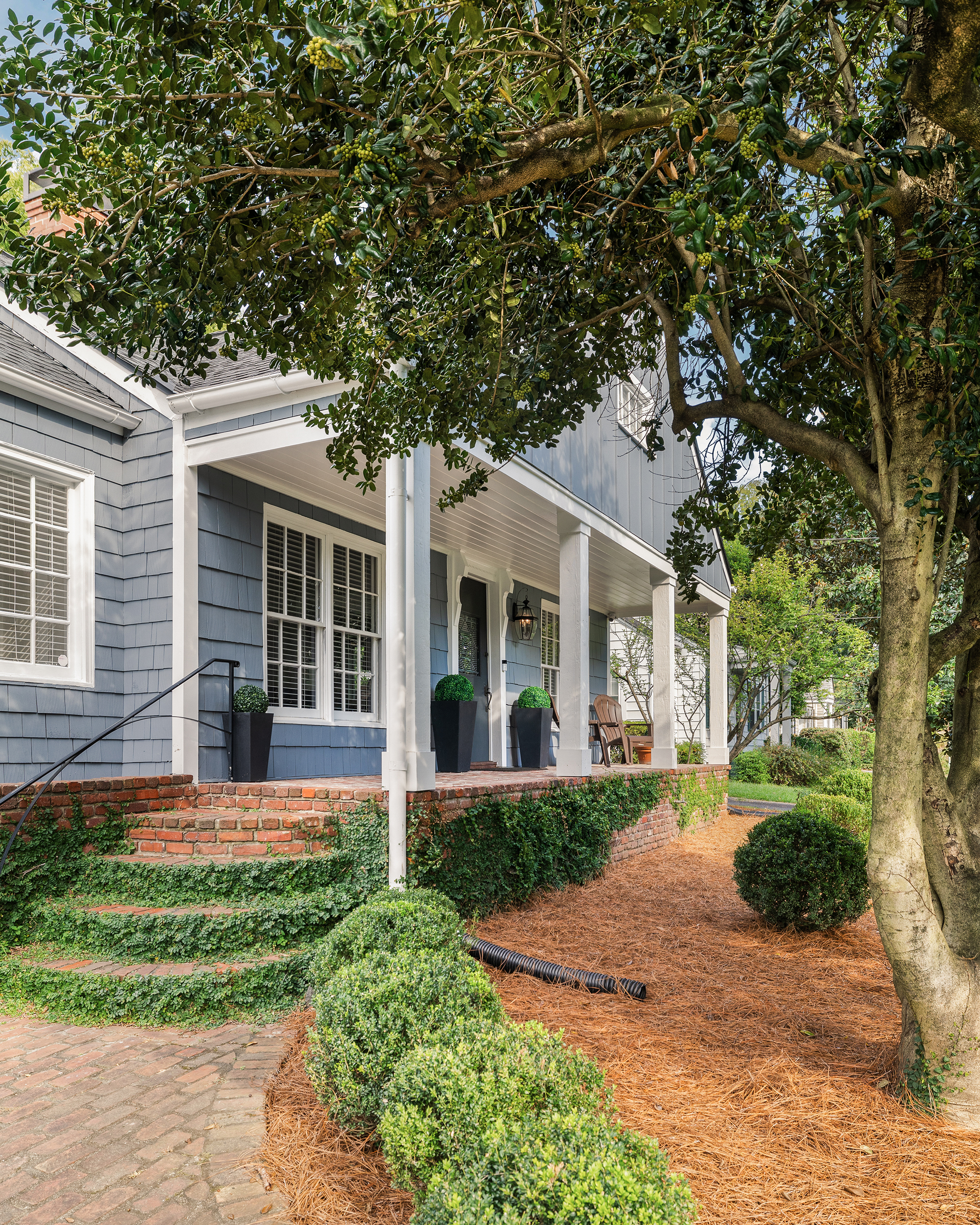  Charming Bungalow in the Heart of Sought-after Brookwood - 物件實景