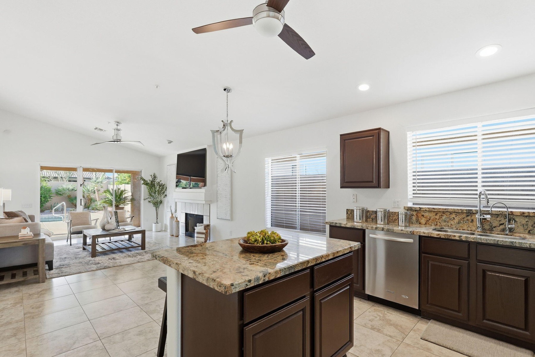  7276 E Softwind Drive¦Scottsdale, AZ - 物件實景
