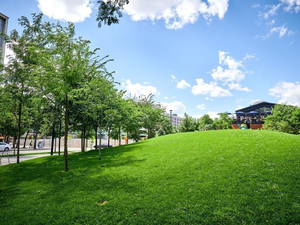 Cambridge, Massachusetts, 02141, United States, 1 Bedroom Bedrooms, ,2 BathroomsBathrooms,Residential,For Sale,1976381