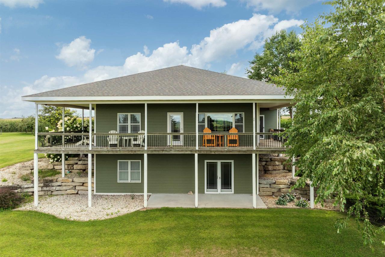 Green Lake, Wisconsin, 54941, United States, 4 Bedrooms Bedrooms, ,3 BathroomsBathrooms,Residential,For Sale,1928712