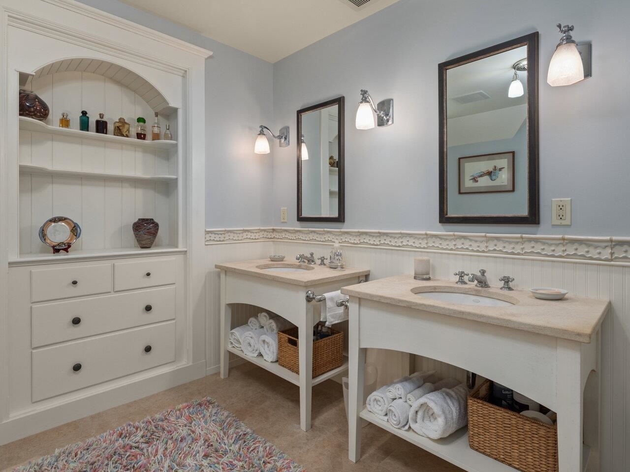 Ferrisburgh, Vermont, 05491, United States, 5 Bedrooms Bedrooms, ,3 BathroomsBathrooms,Residential,For Sale,1728733