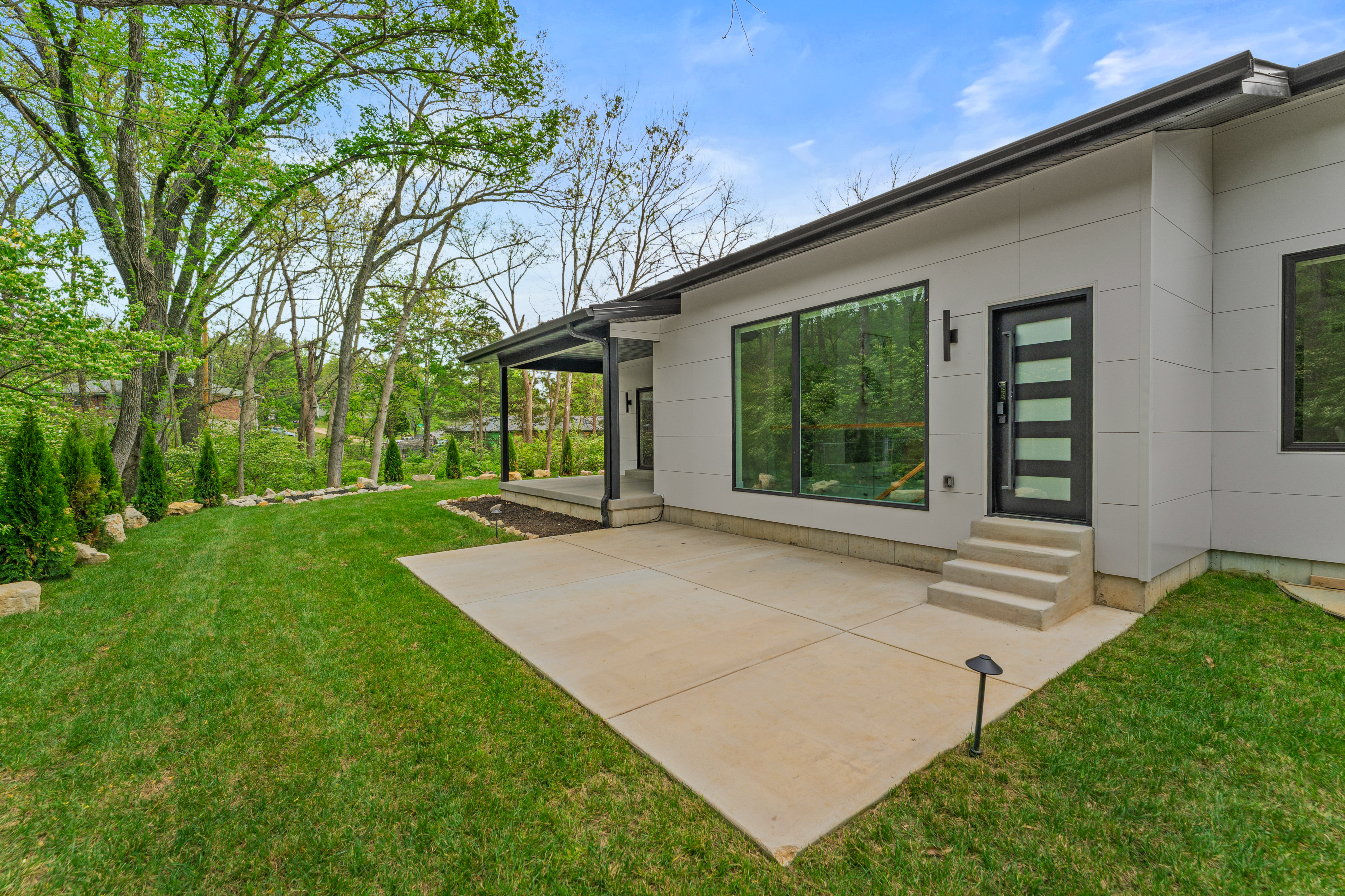  Brand-new Mid-Century Modern Masterpiece Situated on Over 4 Private Acres - 物件實景