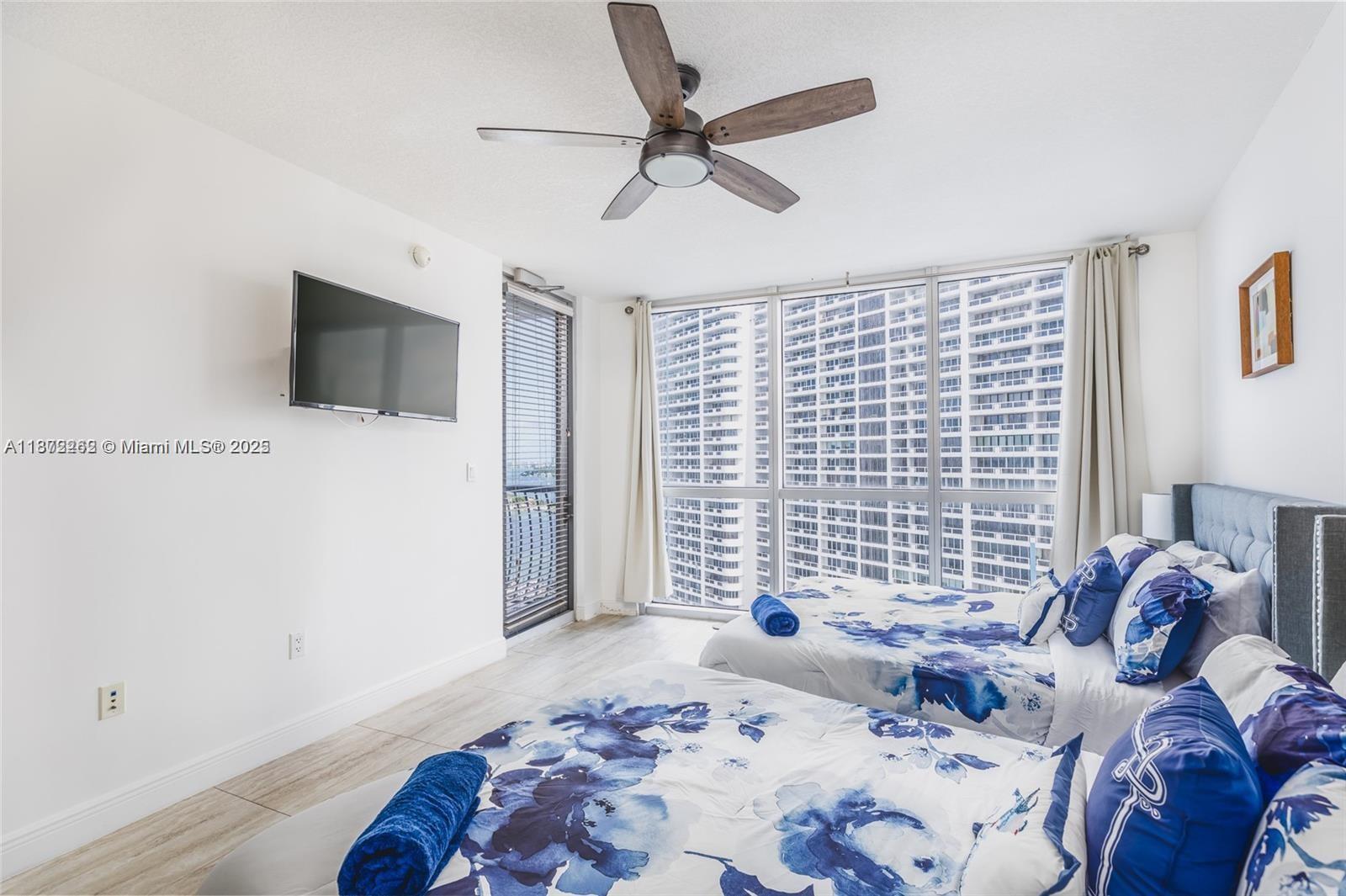 Miami, Florida, 33132, United States, 2 Bedrooms Bedrooms, ,2 BathroomsBathrooms,Residential,For Sale,1940713