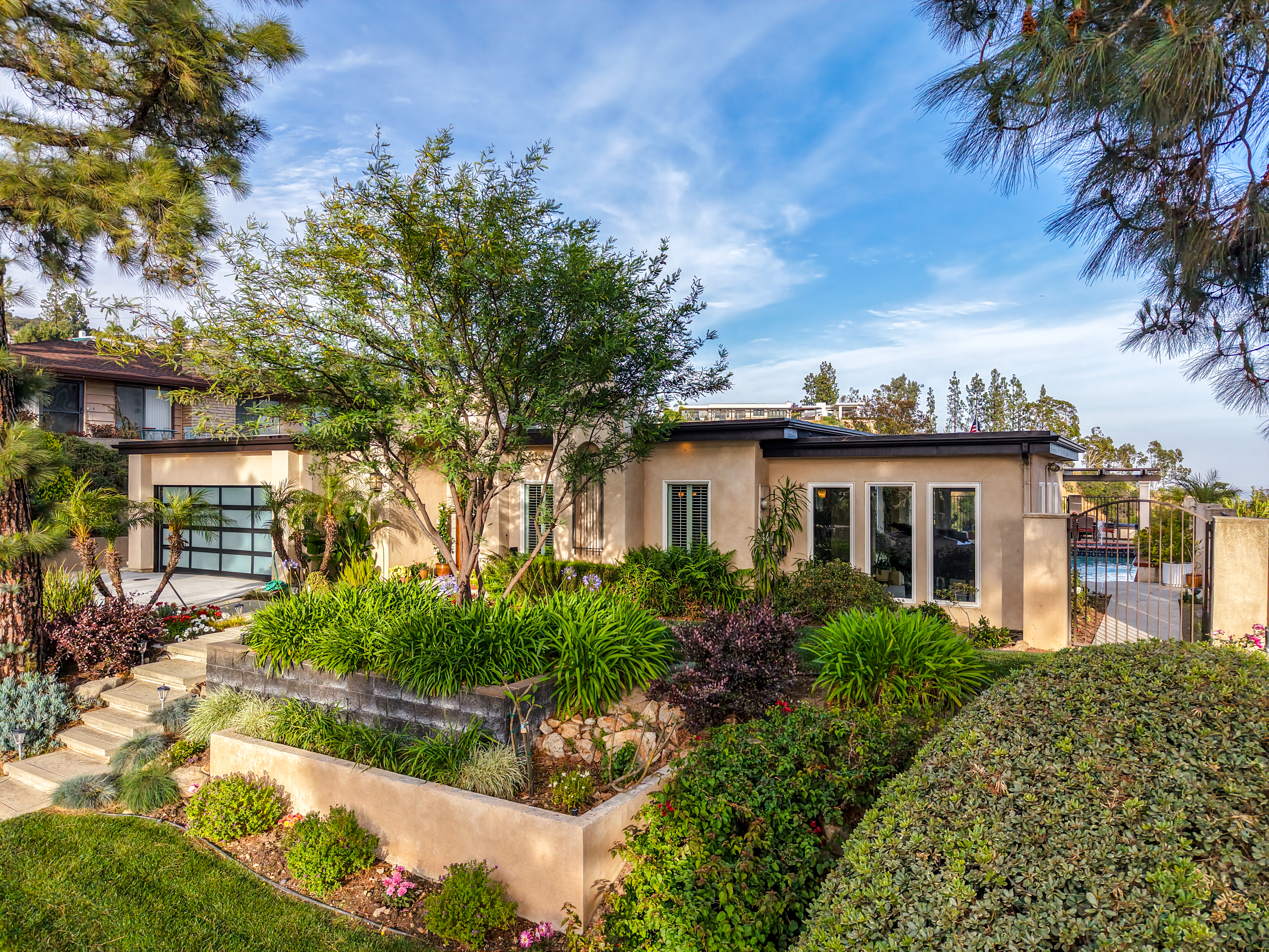  2708 N. Mountain Avenue, Claremont, CA 91711 - 物件實景