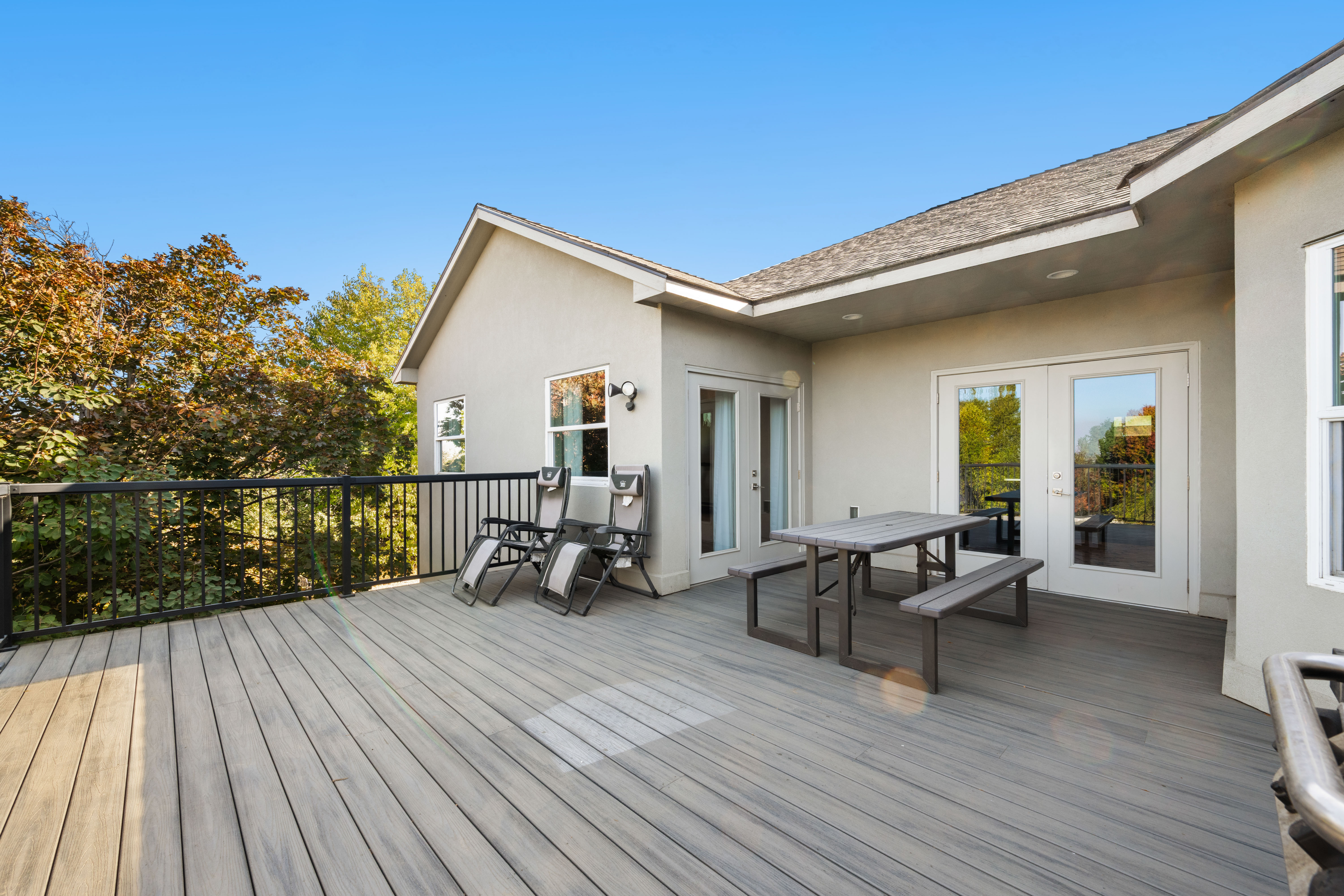 1.15 Acres in City Limits, 4 Bed, Built 2018 - 物件實景