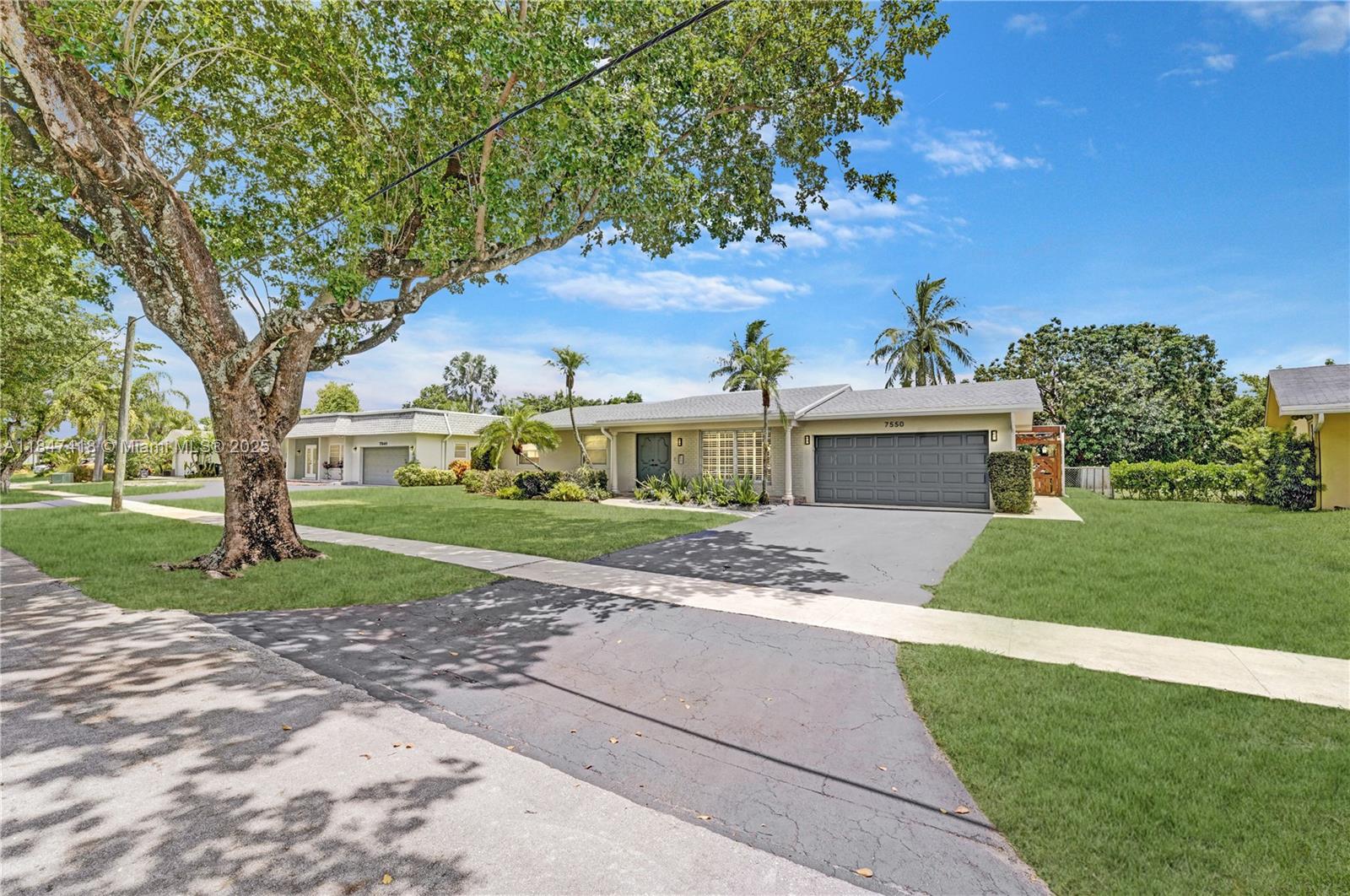 Plantation, Florida, 33313, United States, 4 Bedrooms Bedrooms, ,2 BathroomsBathrooms,Residential,For Sale,1903667