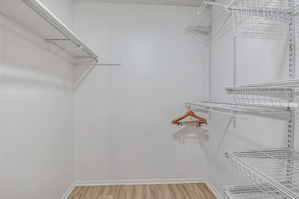Austin, Texas, 78759, United States, 3 Bedrooms Bedrooms, ,2 BathroomsBathrooms,Residential,For Sale,1857770