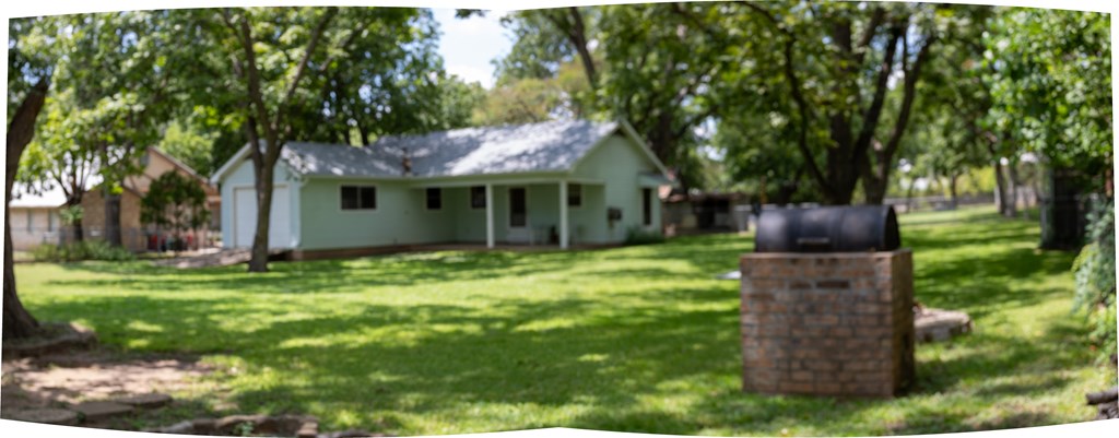 Fredericksburg, Texas, 78624, United States, 3 Bedrooms Bedrooms, ,4 BathroomsBathrooms,Residential,For Sale,1983806