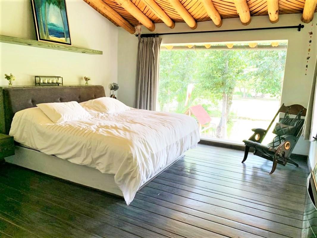 Valle de Bravo, Estado de México, 51200, Mexico, 6 Bedrooms Bedrooms, ,5 BathroomsBathrooms,Residential,For Sale,1722438