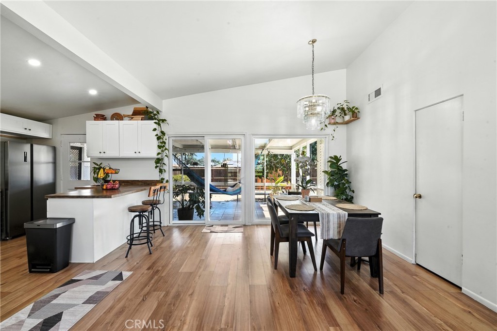 Corona, California, 92882, United States, 3 Bedrooms Bedrooms, ,2 BathroomsBathrooms,Residential,For Sale,1909453