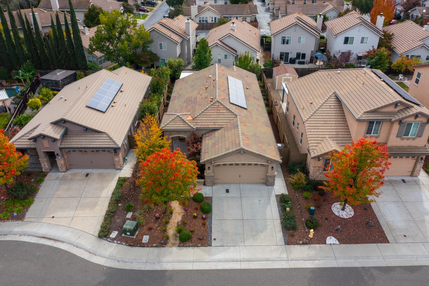 Roseville, California, 95661, United States, 3 Bedrooms Bedrooms, ,2 BathroomsBathrooms,Residential,For Sale,1987670