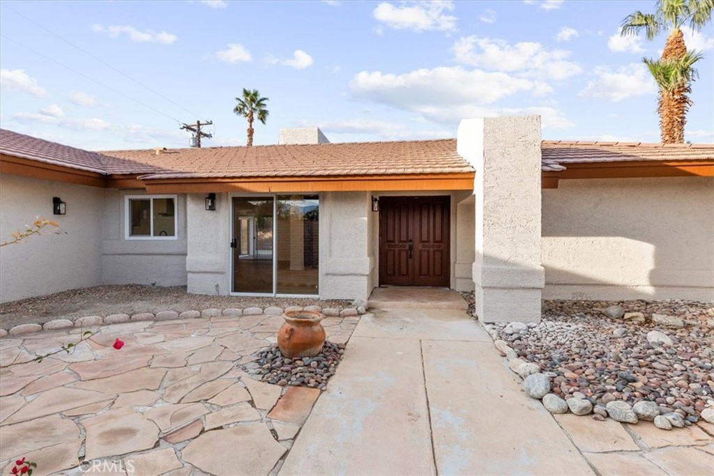 Palm Springs, California, 92262, United States, 3 Bedrooms Bedrooms, ,2 BathroomsBathrooms,Residential,For Sale,1885762