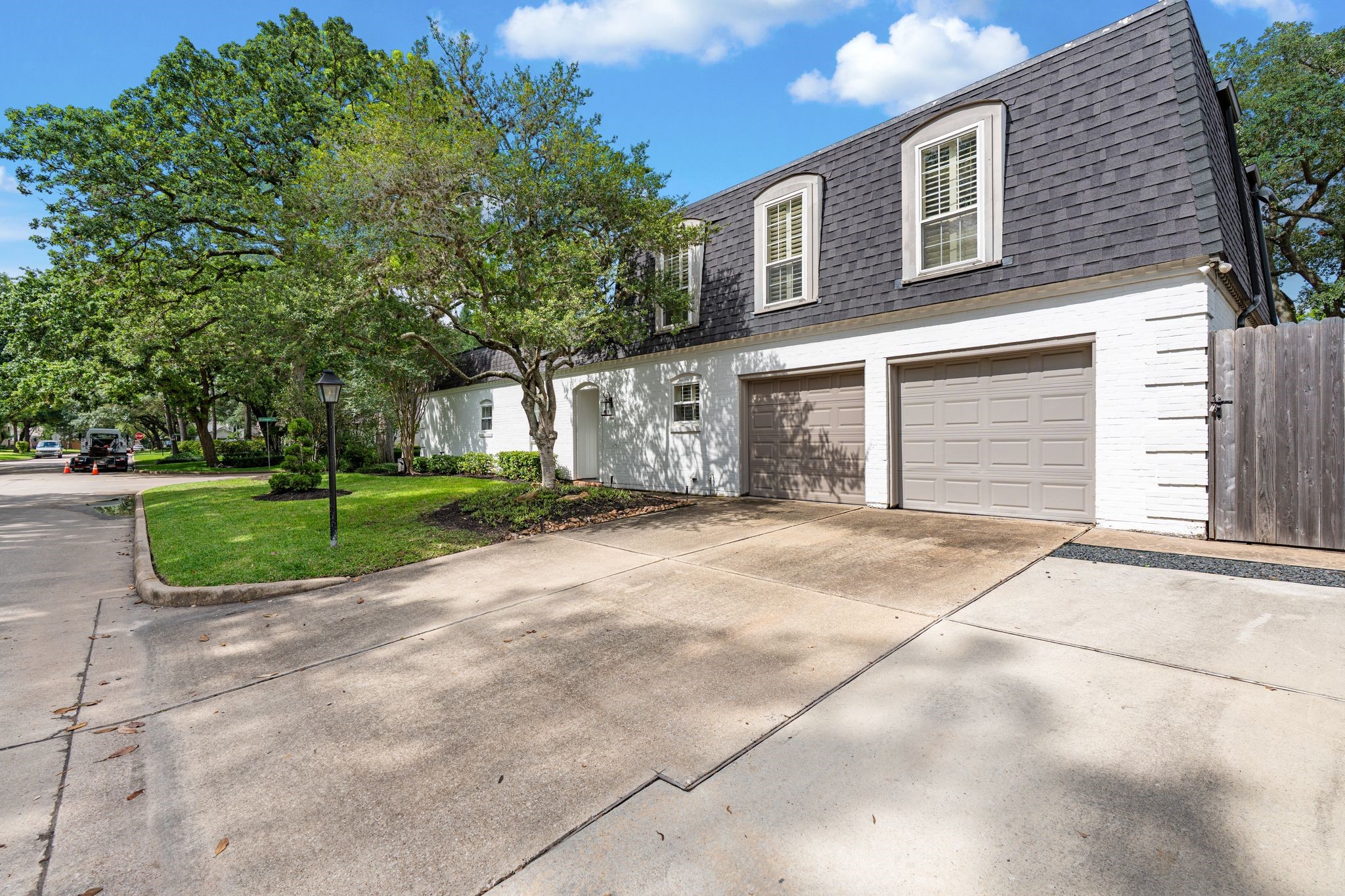  13702 Alchester Lane - 物件實景