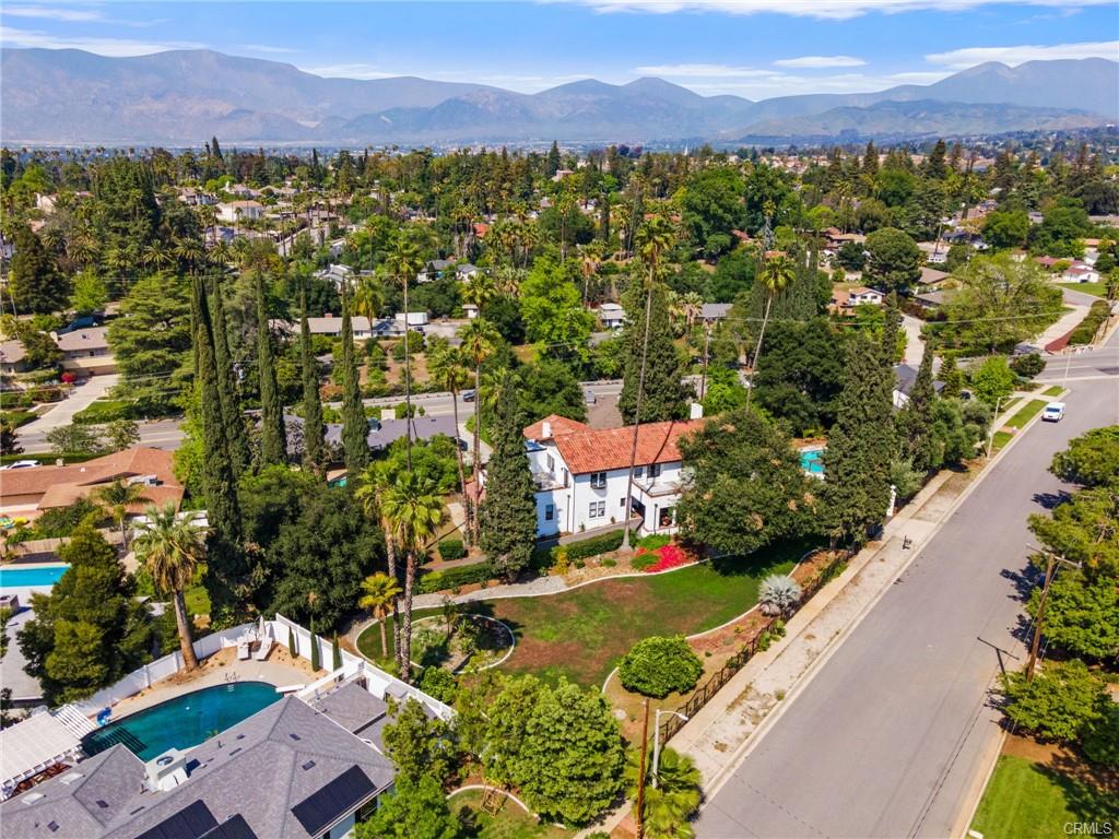 Redlands, California, 92373, United States, 5 Bedrooms Bedrooms, ,4 BathroomsBathrooms,Residential,For Sale,1810586