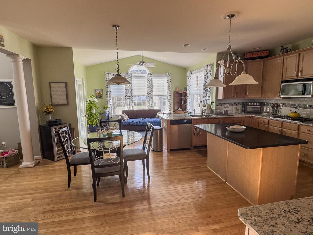 Milford, Delaware, 19963, United States, 4 Bedrooms Bedrooms, ,4 BathroomsBathrooms,Residential,For Sale,1728437