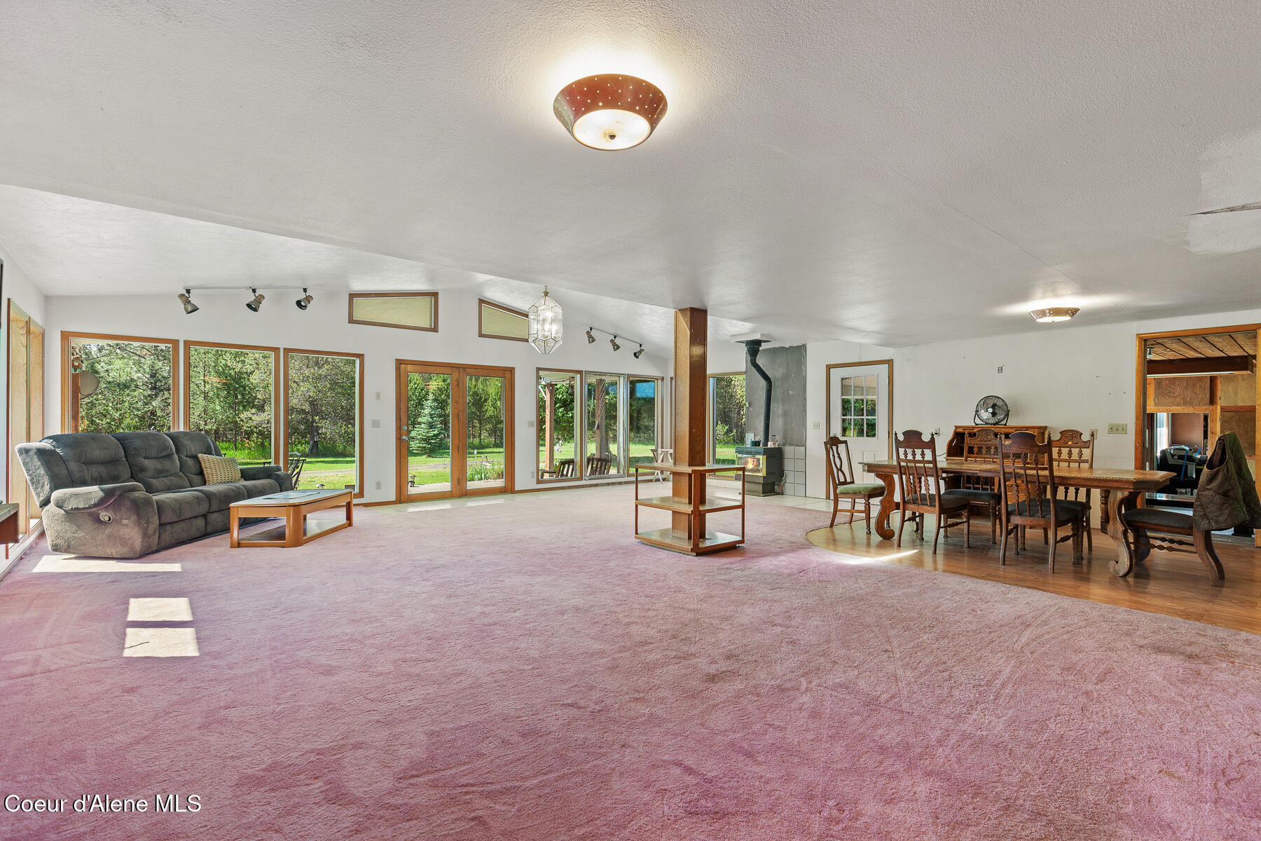 Rathdrum, Idaho, 83858, United States, 2 Bedrooms Bedrooms, ,1 BathroomBathrooms,Residential,For Sale,1981351