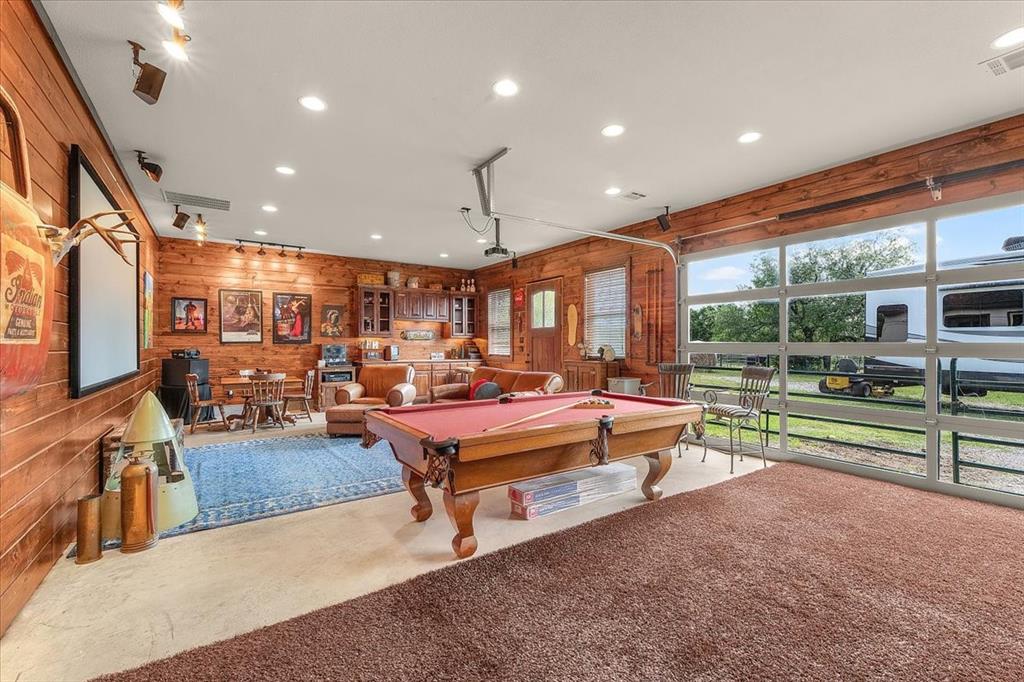 Weatherford, Texas, 76085, United States, 4 Bedrooms Bedrooms, ,3 BathroomsBathrooms,Residential,For Sale,2035850