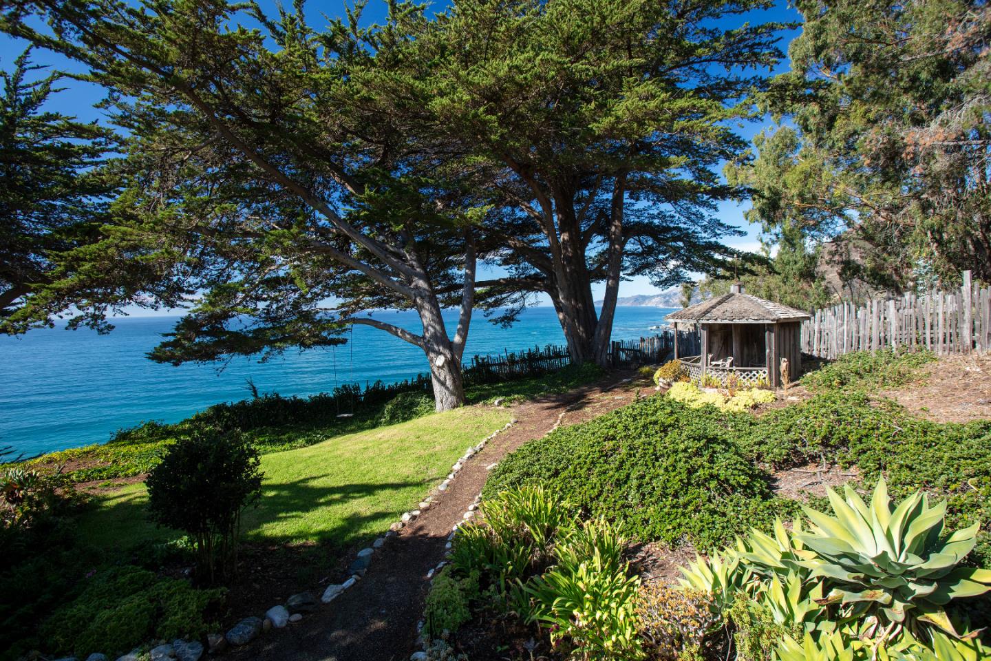 Big Sur, California, 93920, United States, 4 Bedrooms Bedrooms, ,4 BathroomsBathrooms,Residential,For Sale,1956909