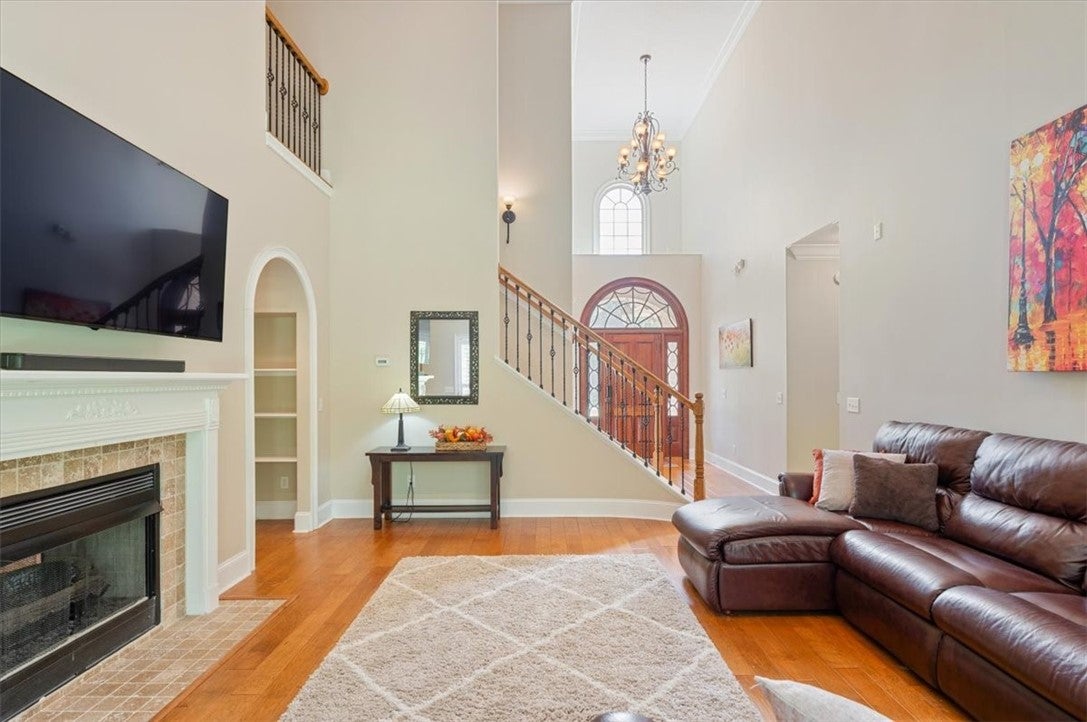 Brunswick, Georgia, 31523, United States, 3 Bedrooms Bedrooms, ,4 BathroomsBathrooms,Residential,For Sale,1991614