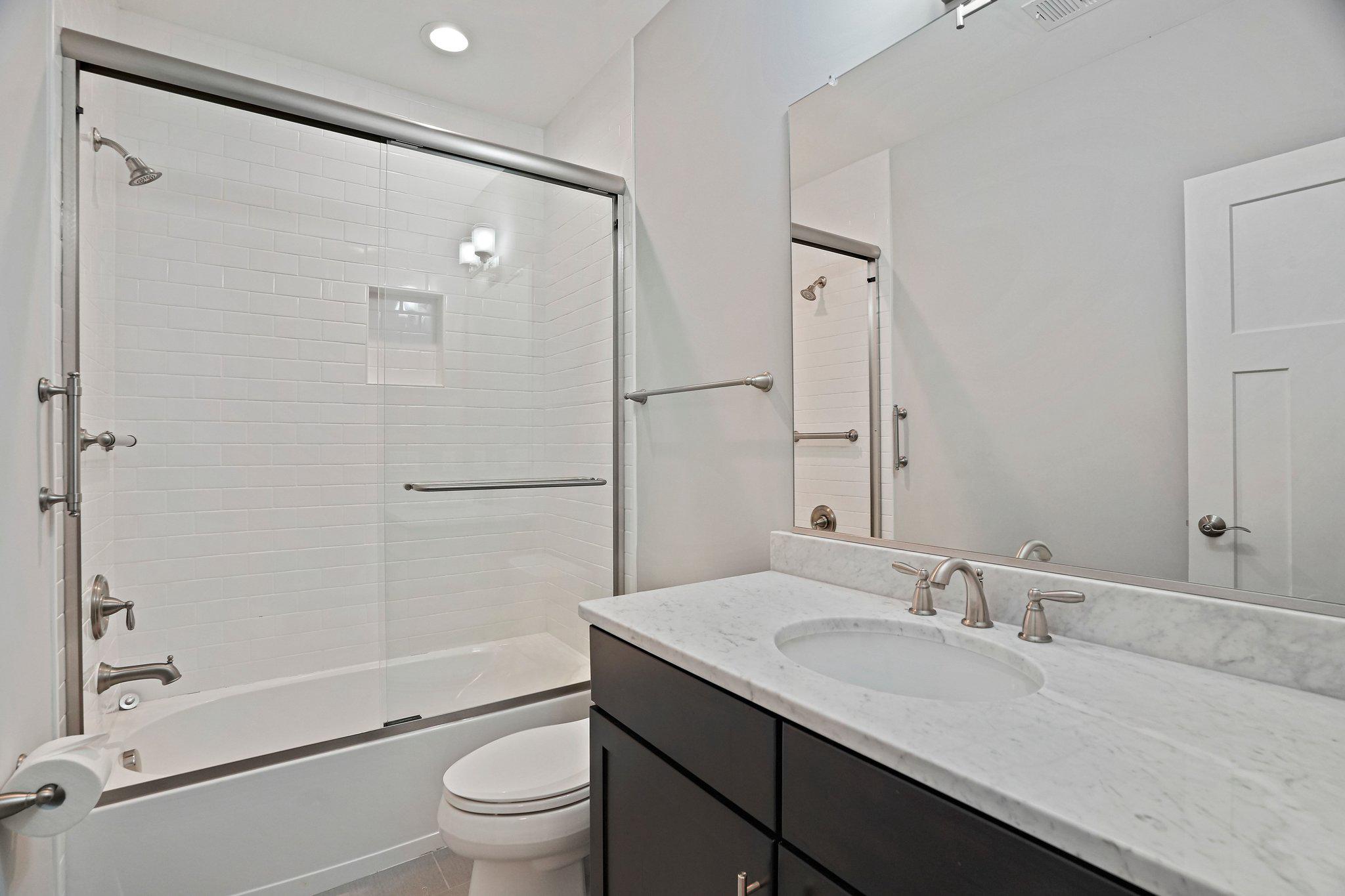  6941 Winterberry Lane, Bethesda, MD, 20817 - 物件實景