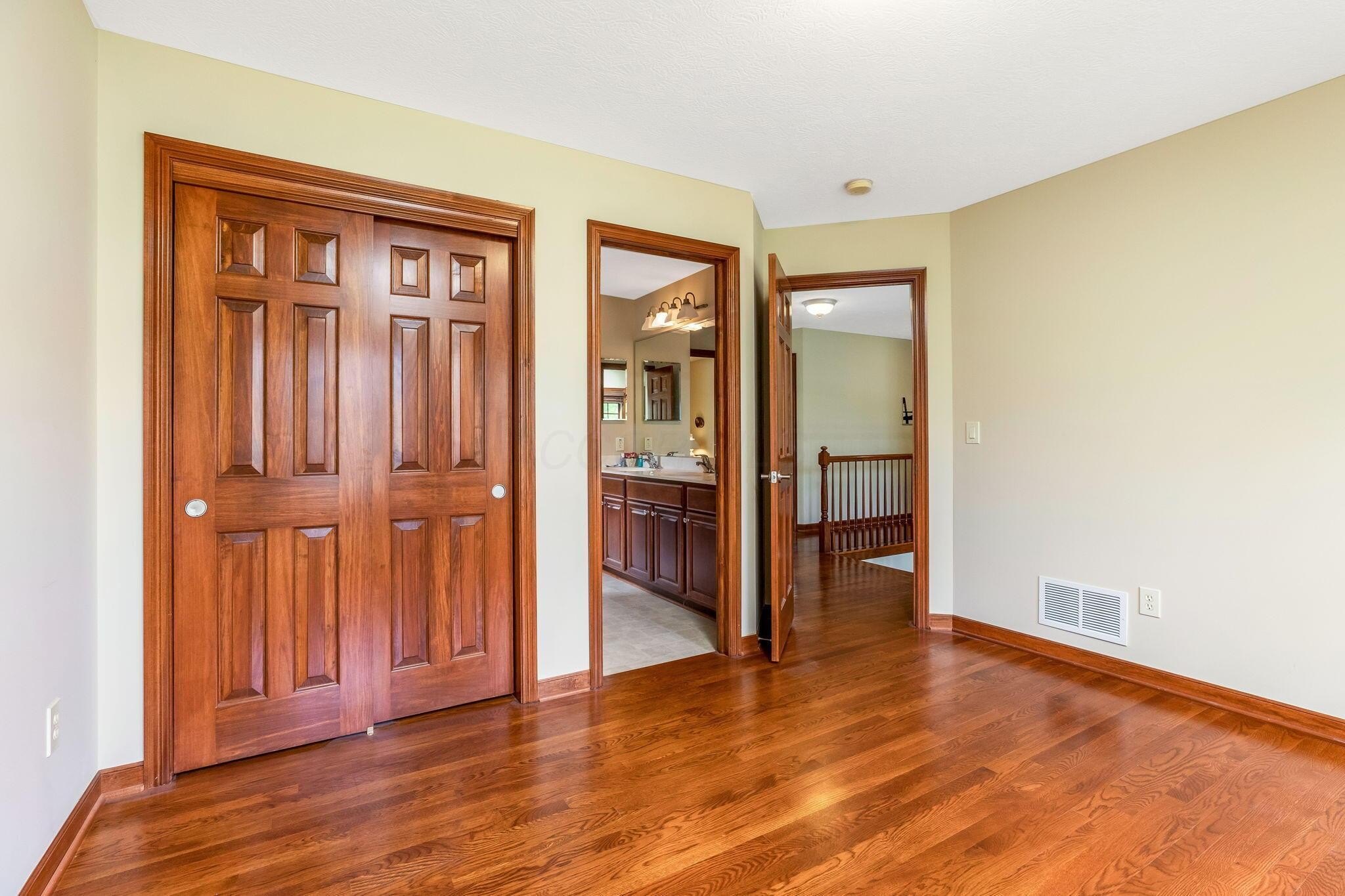 Blacklick, Ohio, 43004, United States, 4 Bedrooms Bedrooms, ,4 BathroomsBathrooms,Residential,For Sale,1860934
