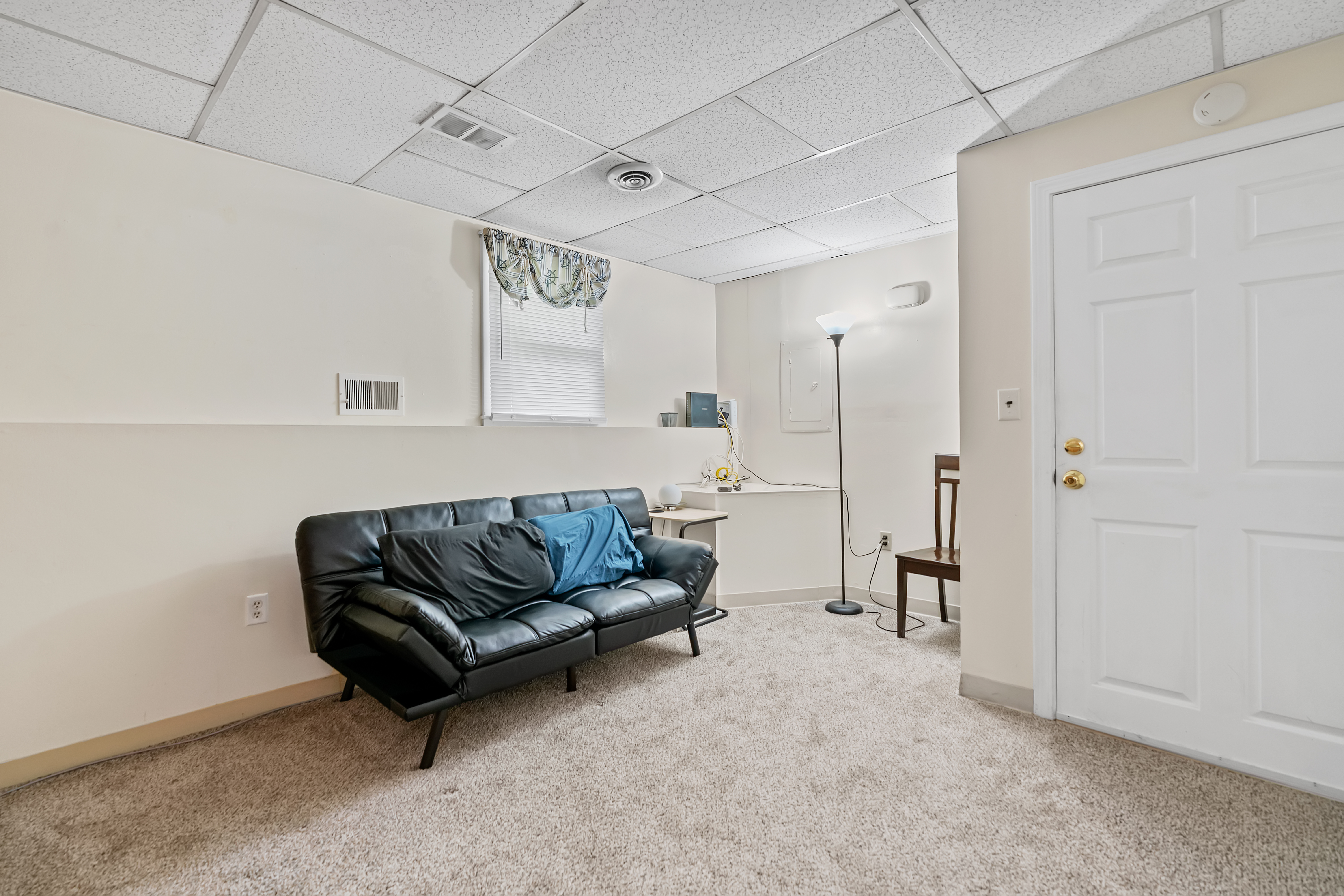  4 - 6 Willis Street, Framingham, MA, 01702 - 物件實景