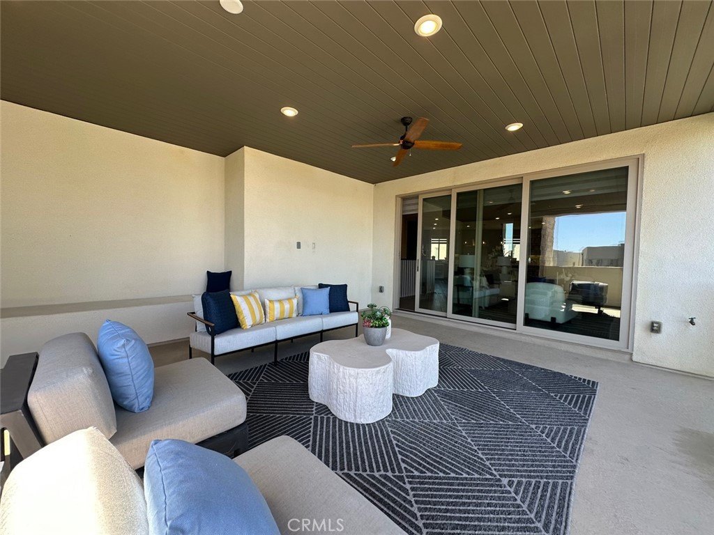 Irvine, California, 92618, United States, 3 Bedrooms Bedrooms, ,4 BathroomsBathrooms,Residential,For Sale,1987840