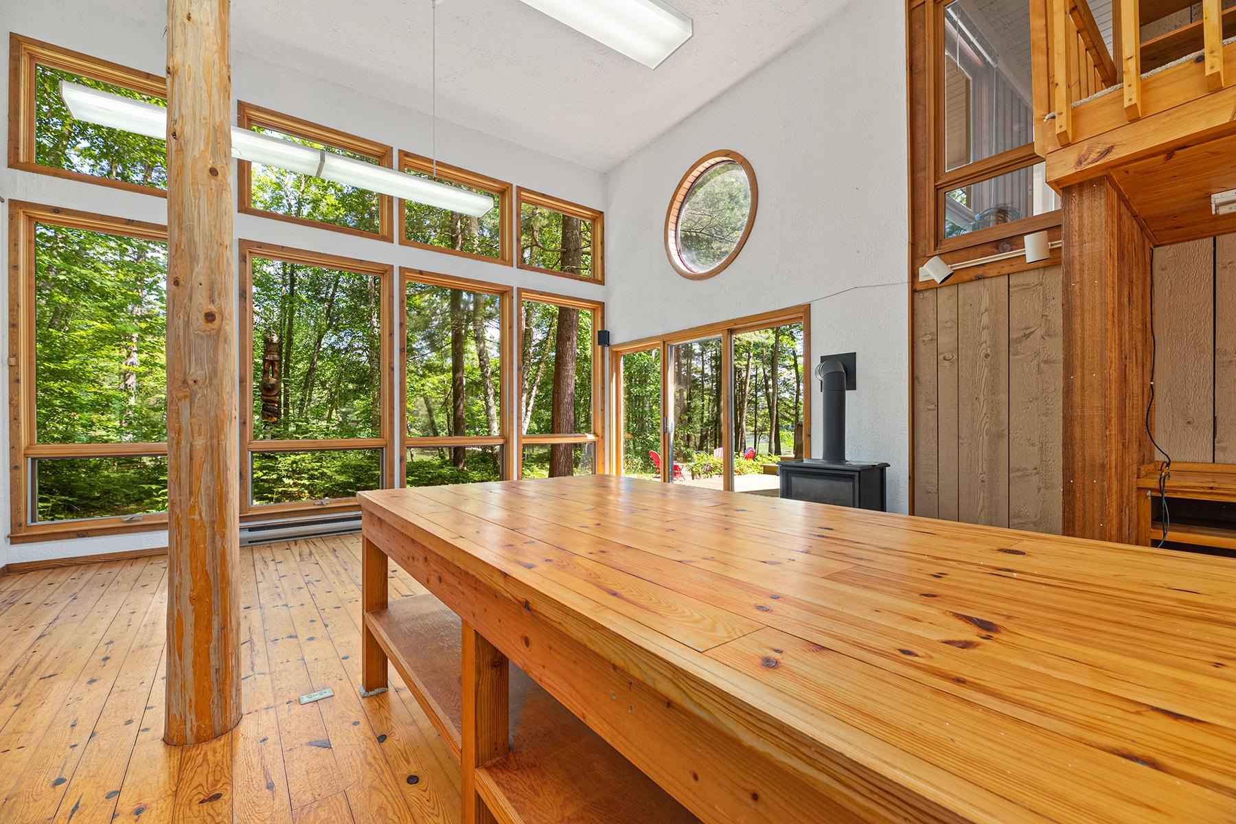 Manitowish Waters, Wisconsin, 54545, United States, 4 Bedrooms Bedrooms, ,3 BathroomsBathrooms,Residential,For Sale,1974750