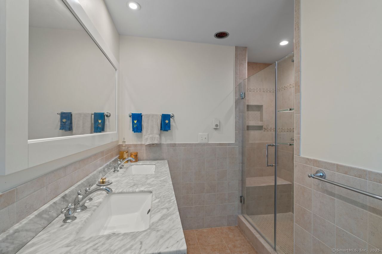 Old Lyme, Connecticut, 06371, United States, 4 Bedrooms Bedrooms, ,3 BathroomsBathrooms,Residential,For Sale,1856921