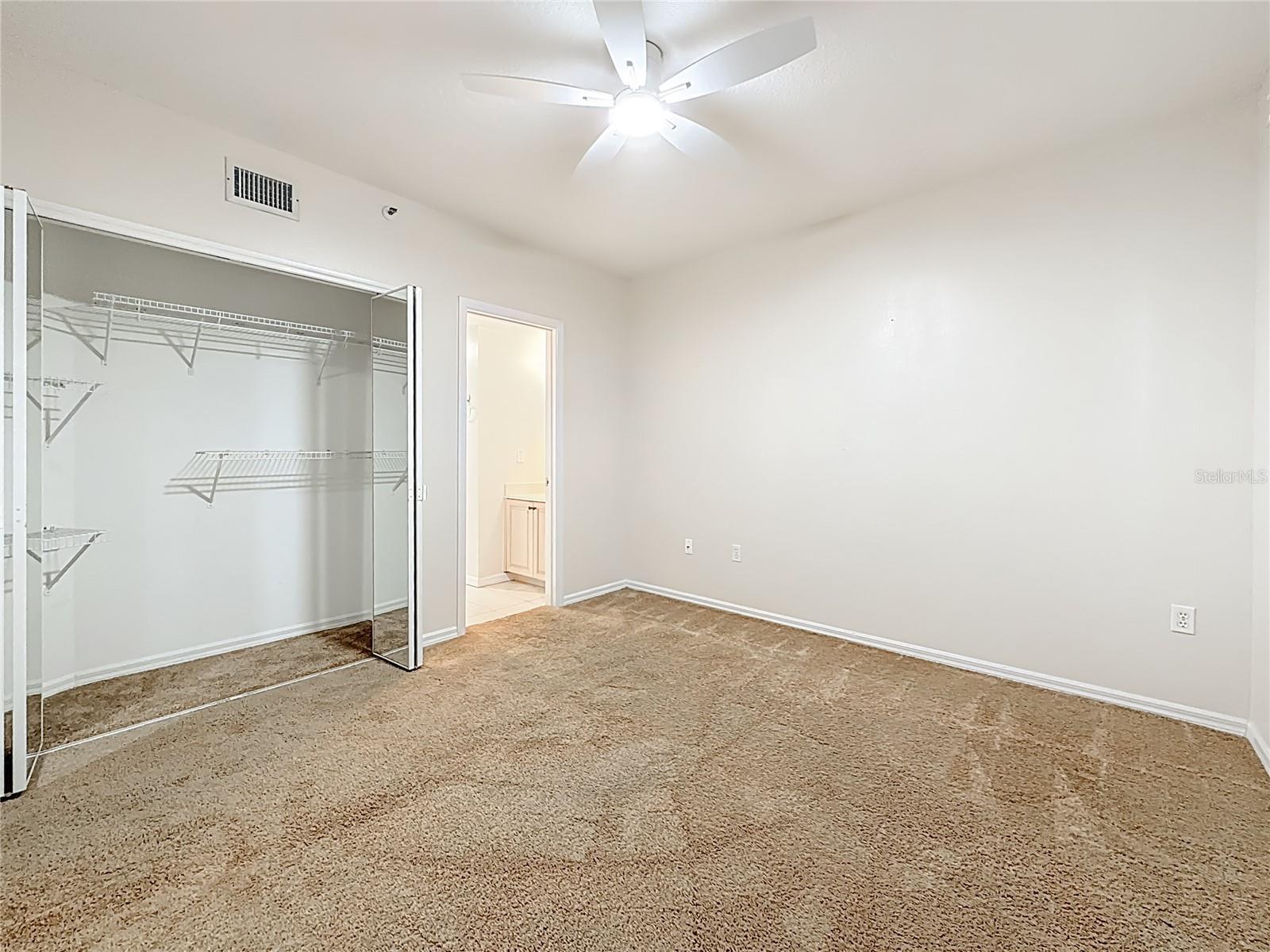 Madeira Beach, Florida, 33708, United States, 2 Bedrooms Bedrooms, ,2 BathroomsBathrooms,Residential,For Sale,1985682