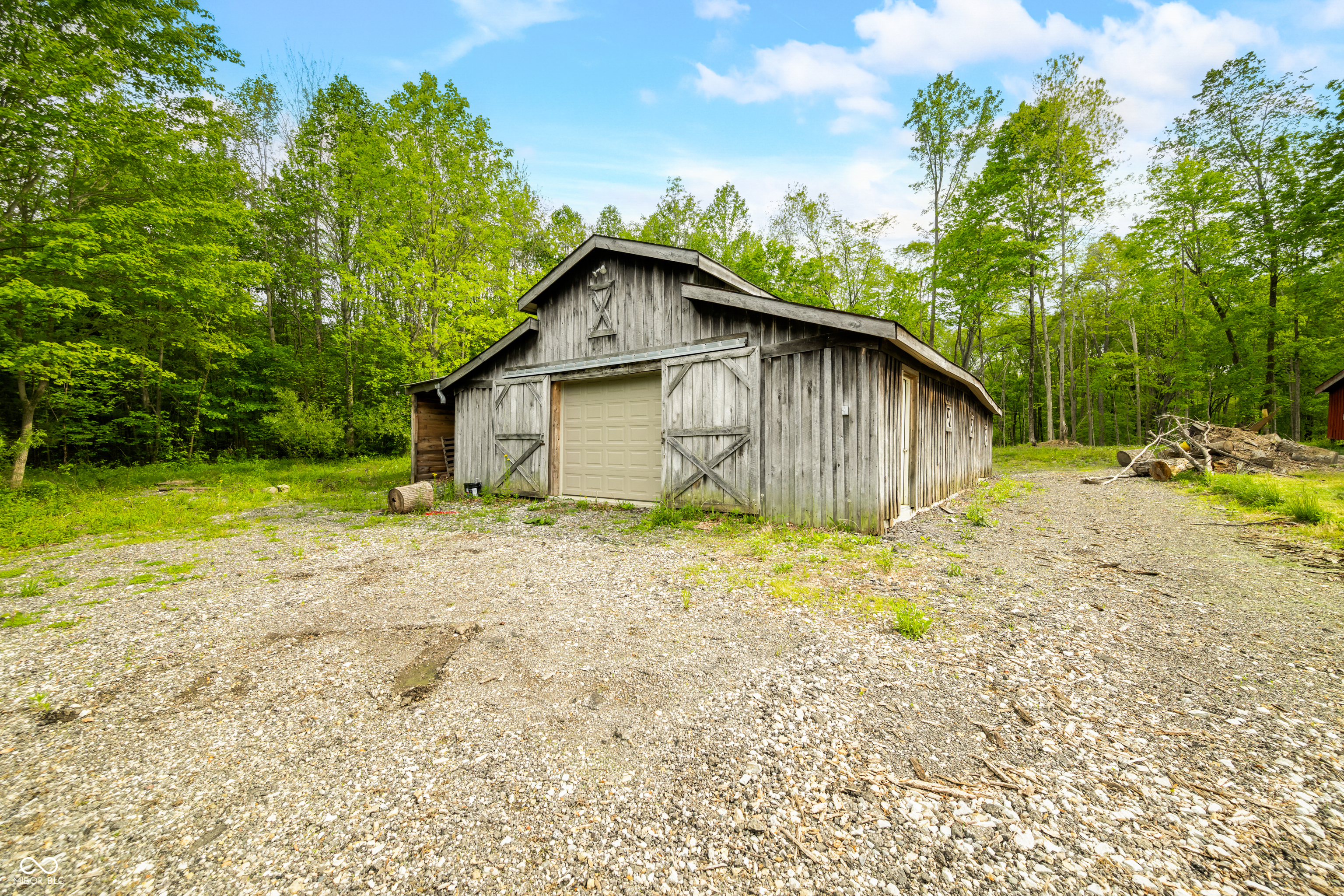 Trafalgar, Indiana, 46181, United States, 3 Bedrooms Bedrooms, ,4 BathroomsBathrooms,Residential,For Sale,1928736