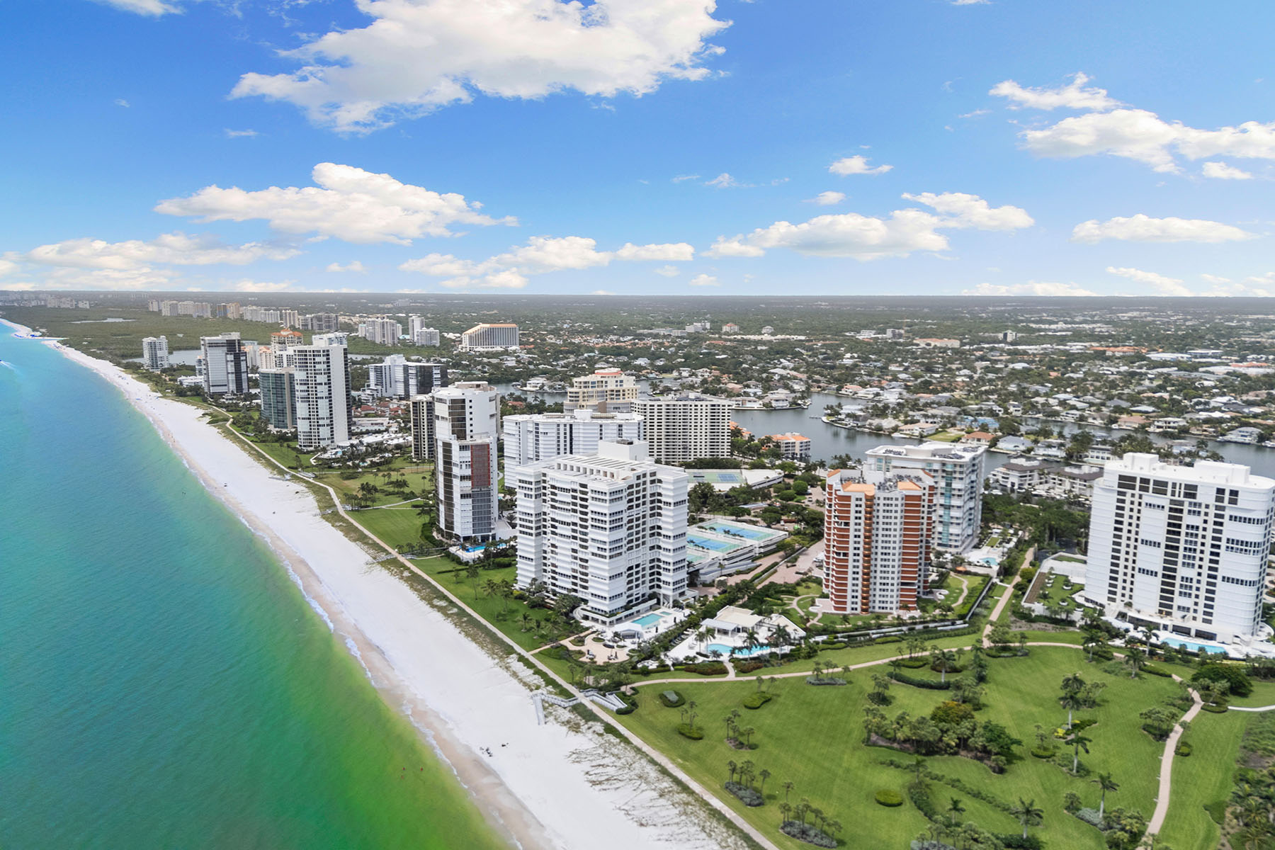  PARK SHORE - BAY SHORE PLACE - 物件實景