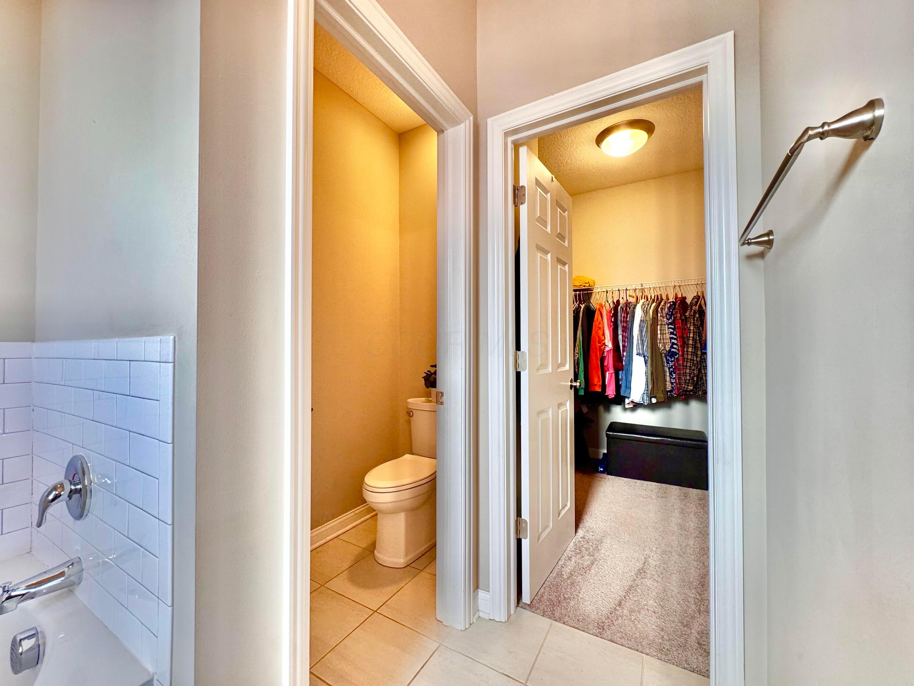 Powell, Ohio, 43065, United States, 3 Bedrooms Bedrooms, ,2 BathroomsBathrooms,Residential,For Sale,1989731